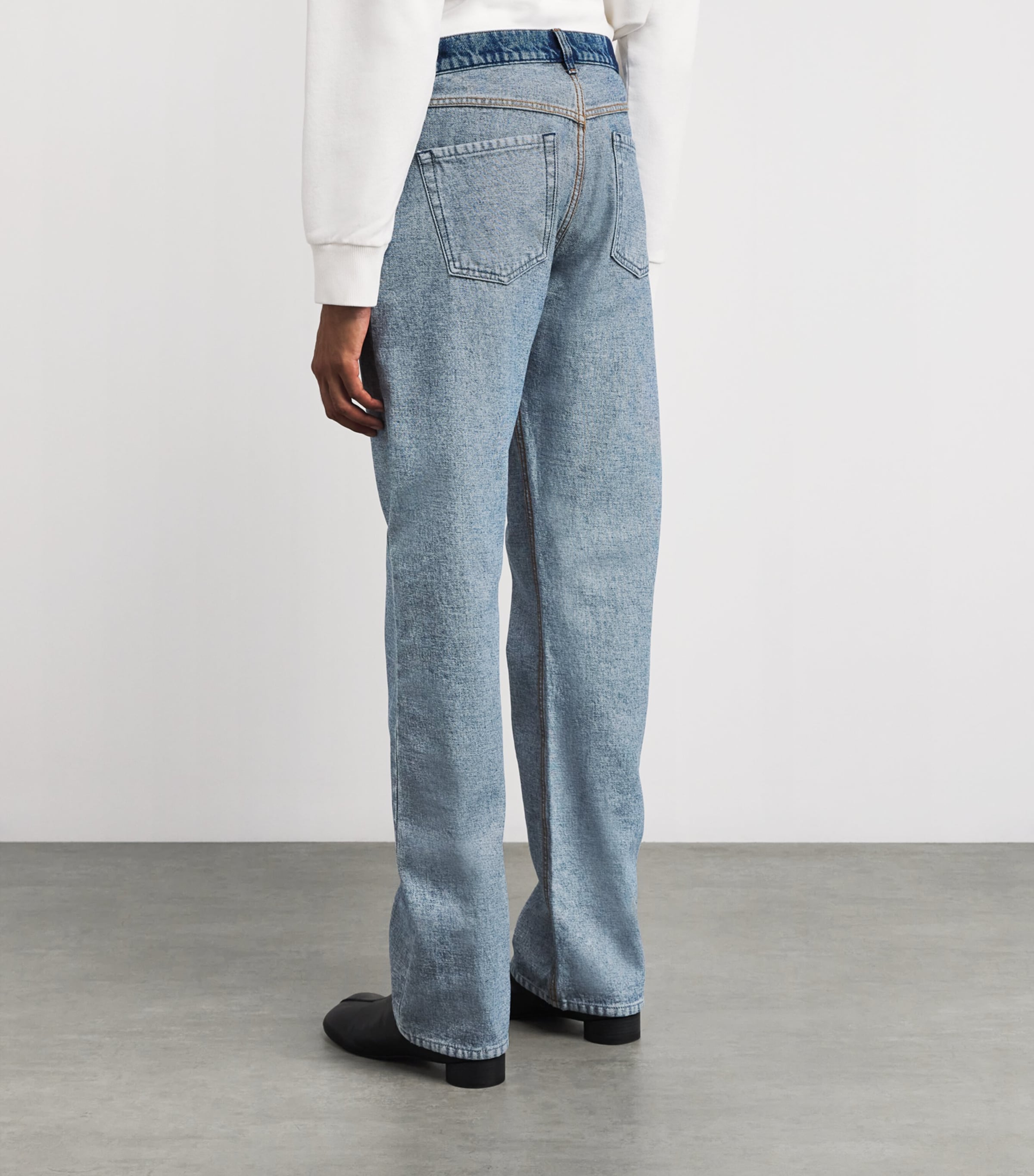 MM6 Maison Margiela Mens Light Wash Waistband-Detail Jeans Medium Blue Image 4