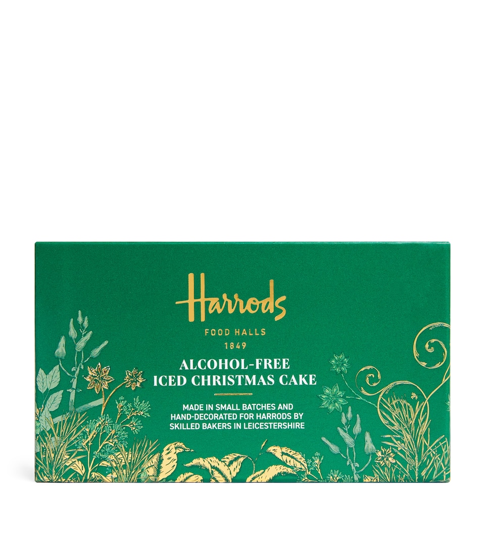 Alcohol-Free Iced Christmas Cake (600g)