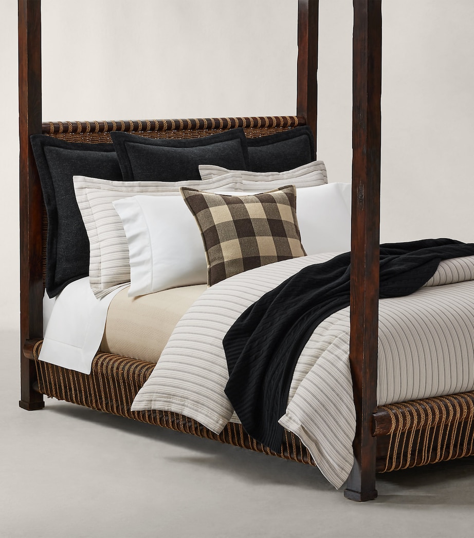 Canyon Road Square Oxford Pillowcase (65cm x 65cm) CREAM Image 4
