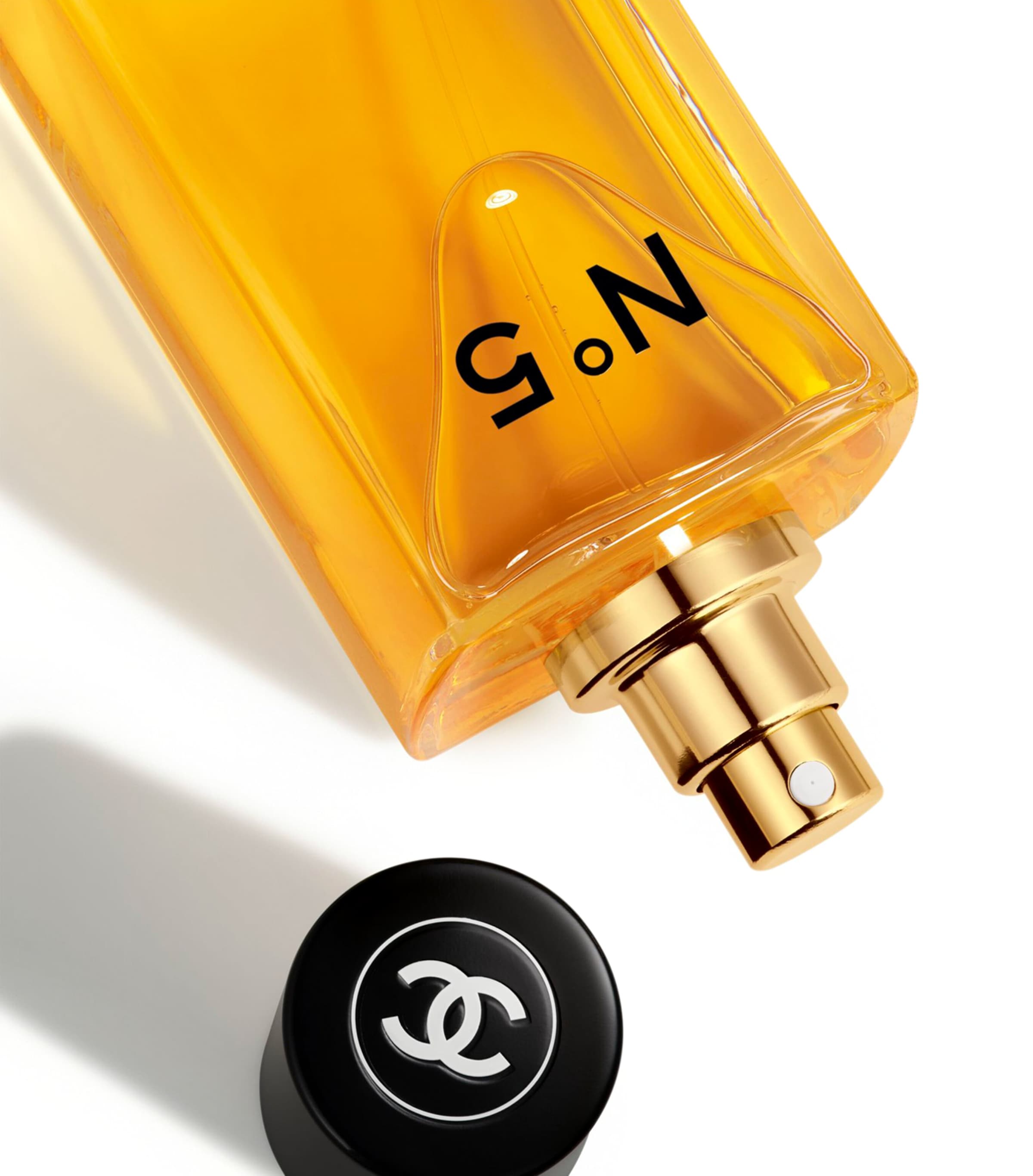 CHANEL N°5 Eau de Toilette Spray (75ml) Image 2
