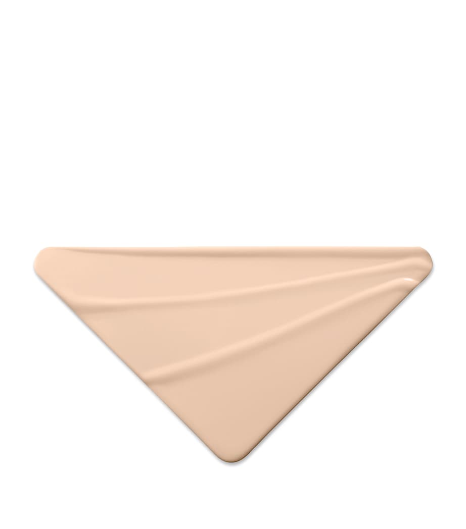 Reveal Skin Optimising Foundation LC5 Image 2