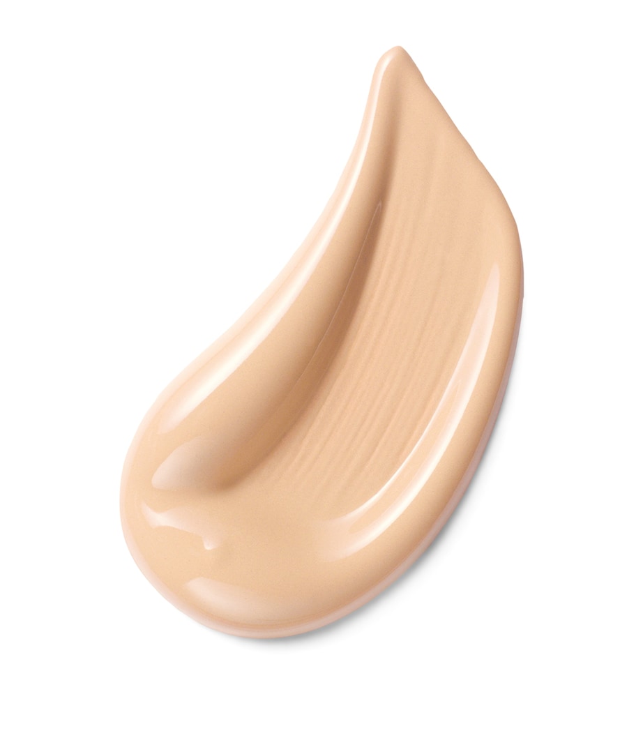 Estée Lauder Futurist Aqua Brilliance Foundation SPF 20 / PA+++ Bone Image 2