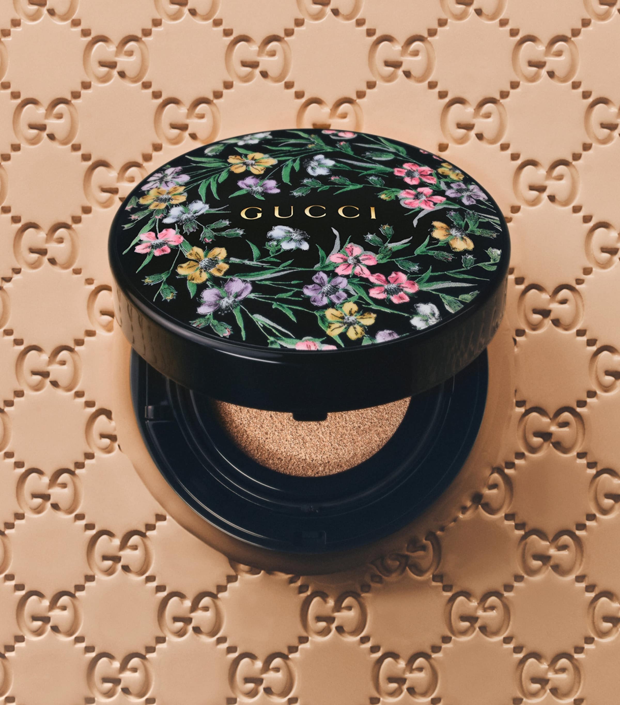 Gucci Éternité de Beauté Cushion Foundation Rg Iv Image 5