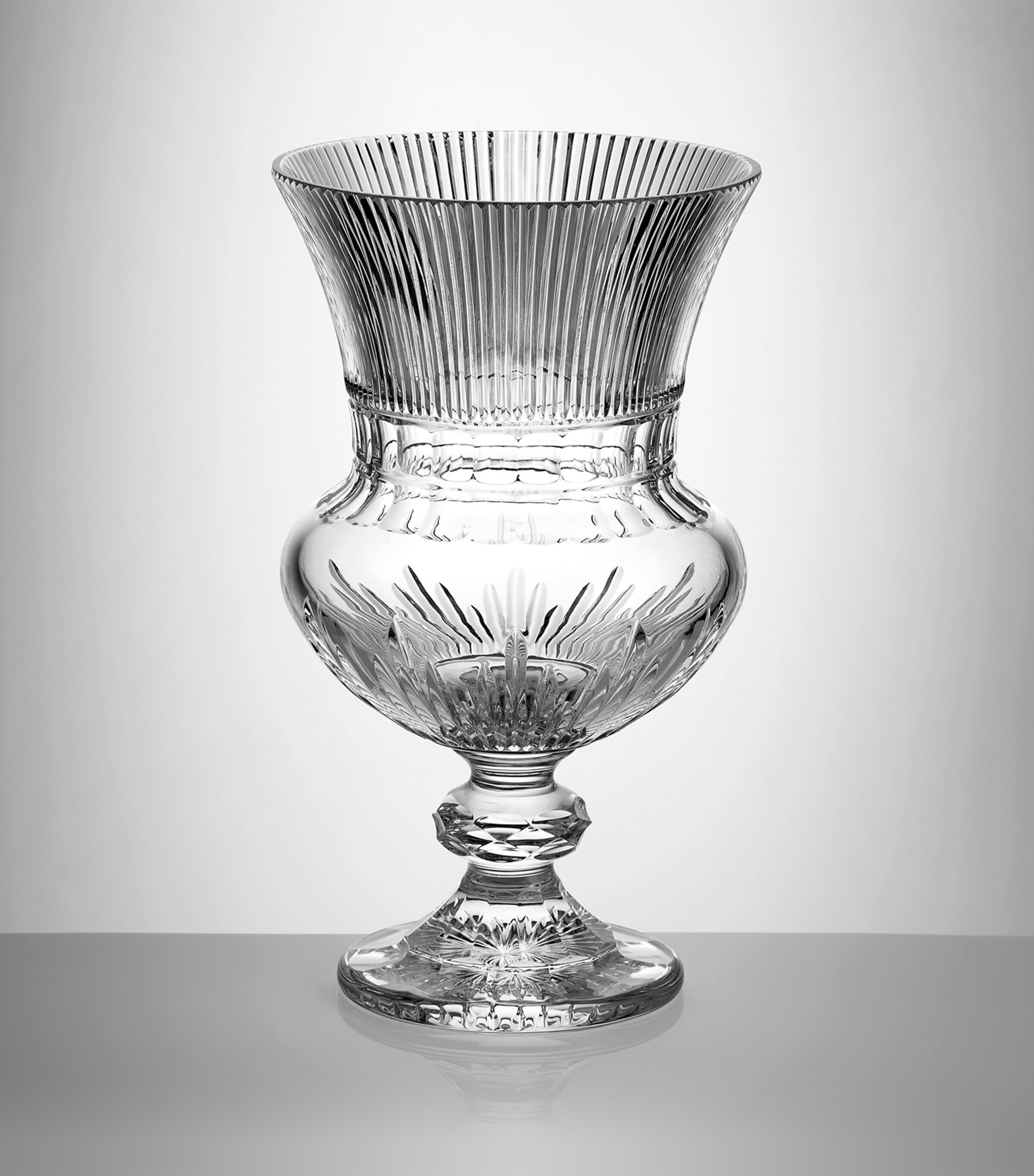 Mastercraft Heritage Eileen Centrepiece (41cm) CLEAR Image 5