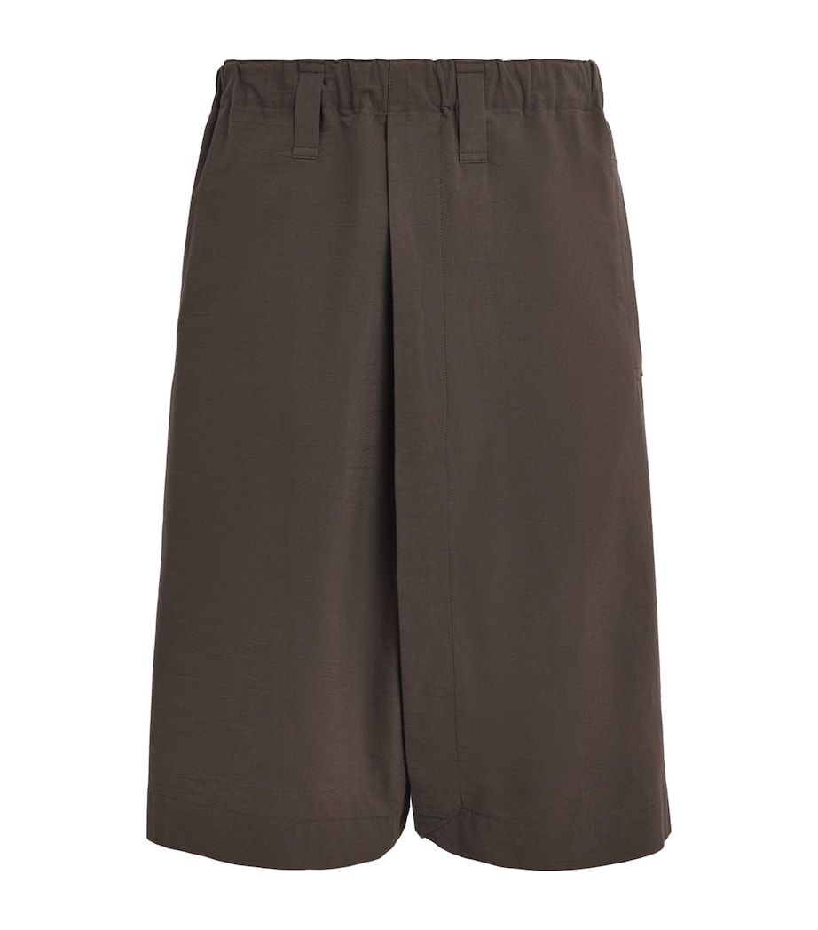 IM MEN Mens Wide-Leg Chino Shorts Dark Brown Image 1
