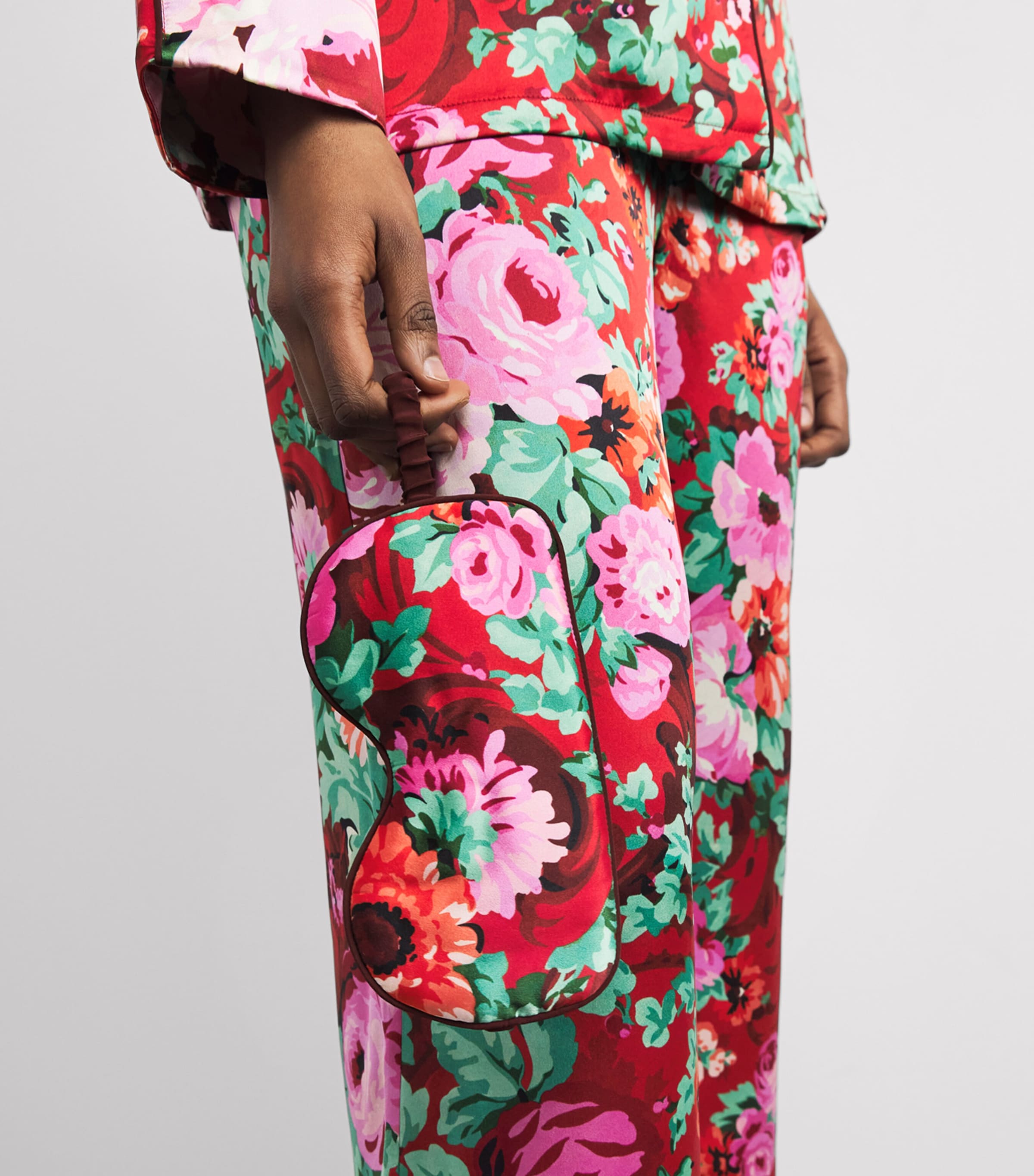 Silk Floral Audrey Eye Mask MOULIN Image 2