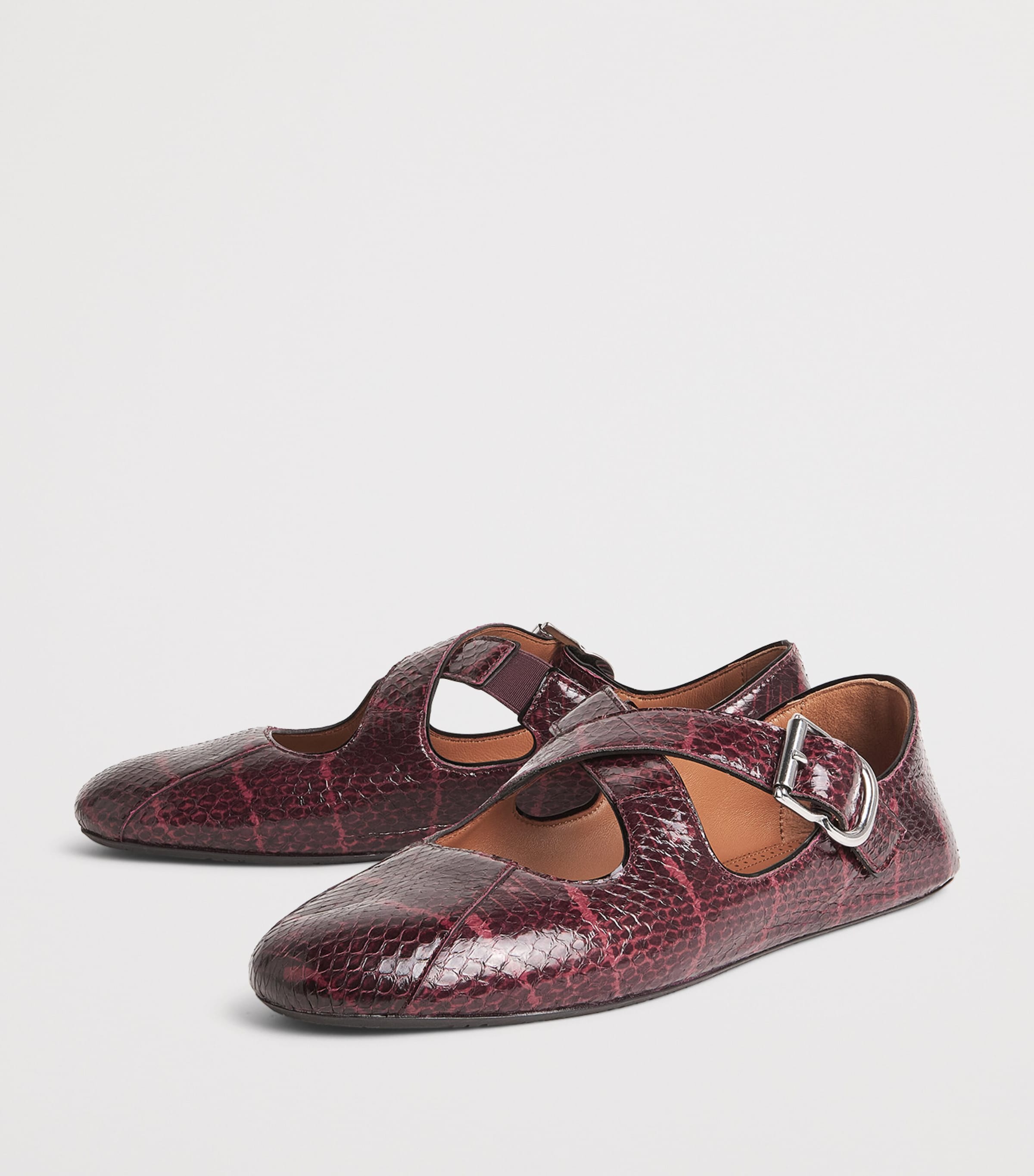 Alaïa Womens Snakeskin Criss-Cross Ballet Flats Bordeaux Image 3