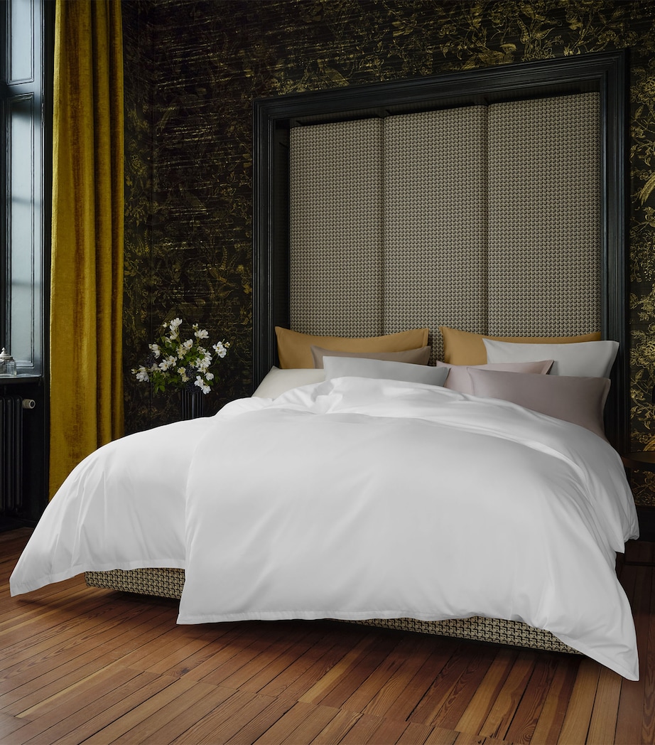Schlossberg Cotton Sateen Noblesse Uni Super King Flat Sheet (280cm x 310cm) Savanne Image 2