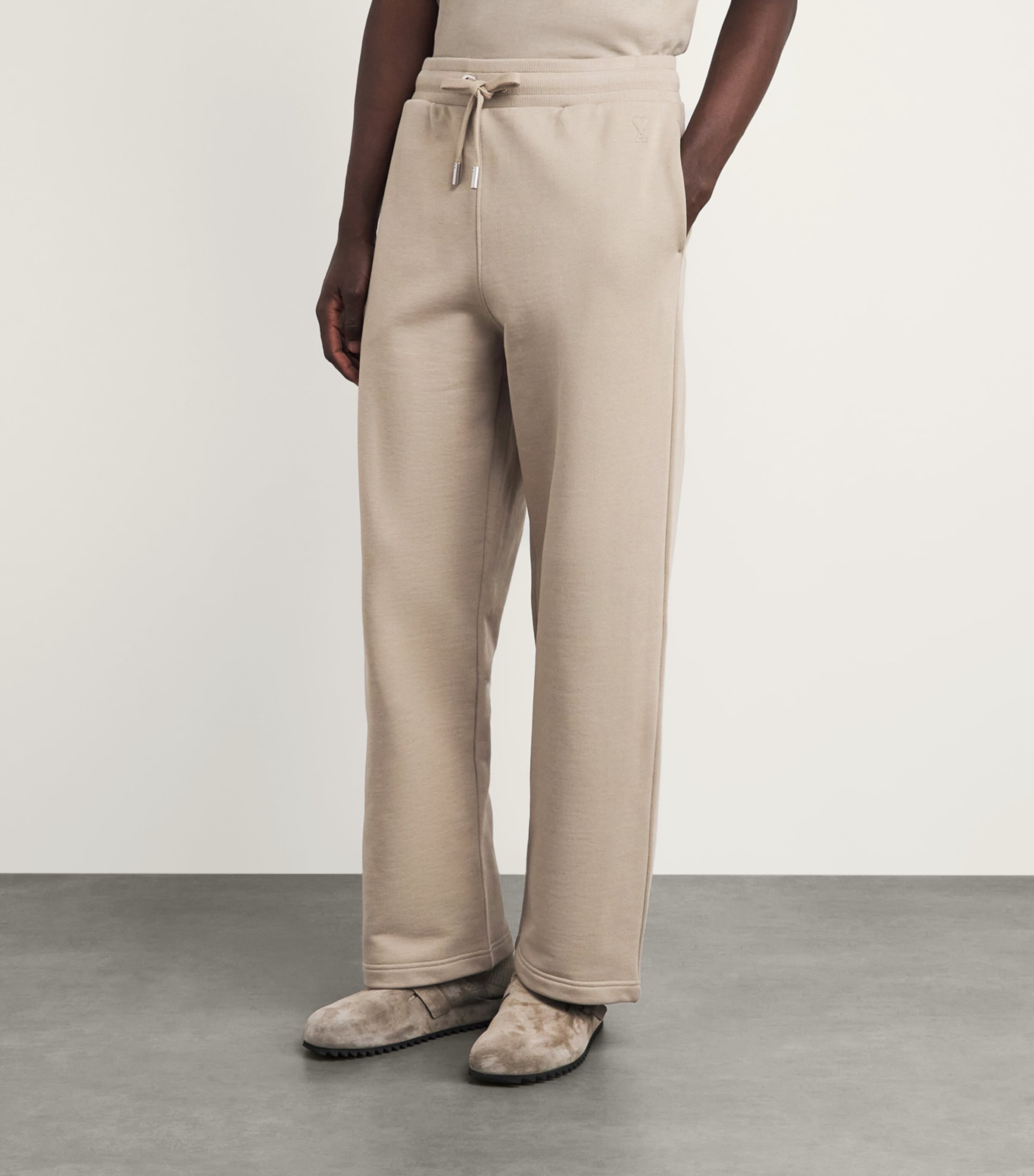 AMI Paris Mens Cotton Ami de Coeur Sweatpants Beige Taupe Image 4