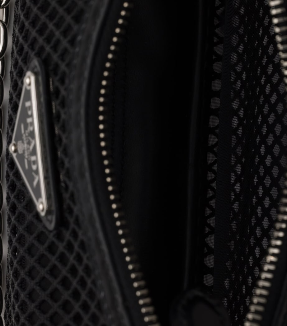 Prada Mesh Re-Edition 2005 Shoulder Bag Black Image 7