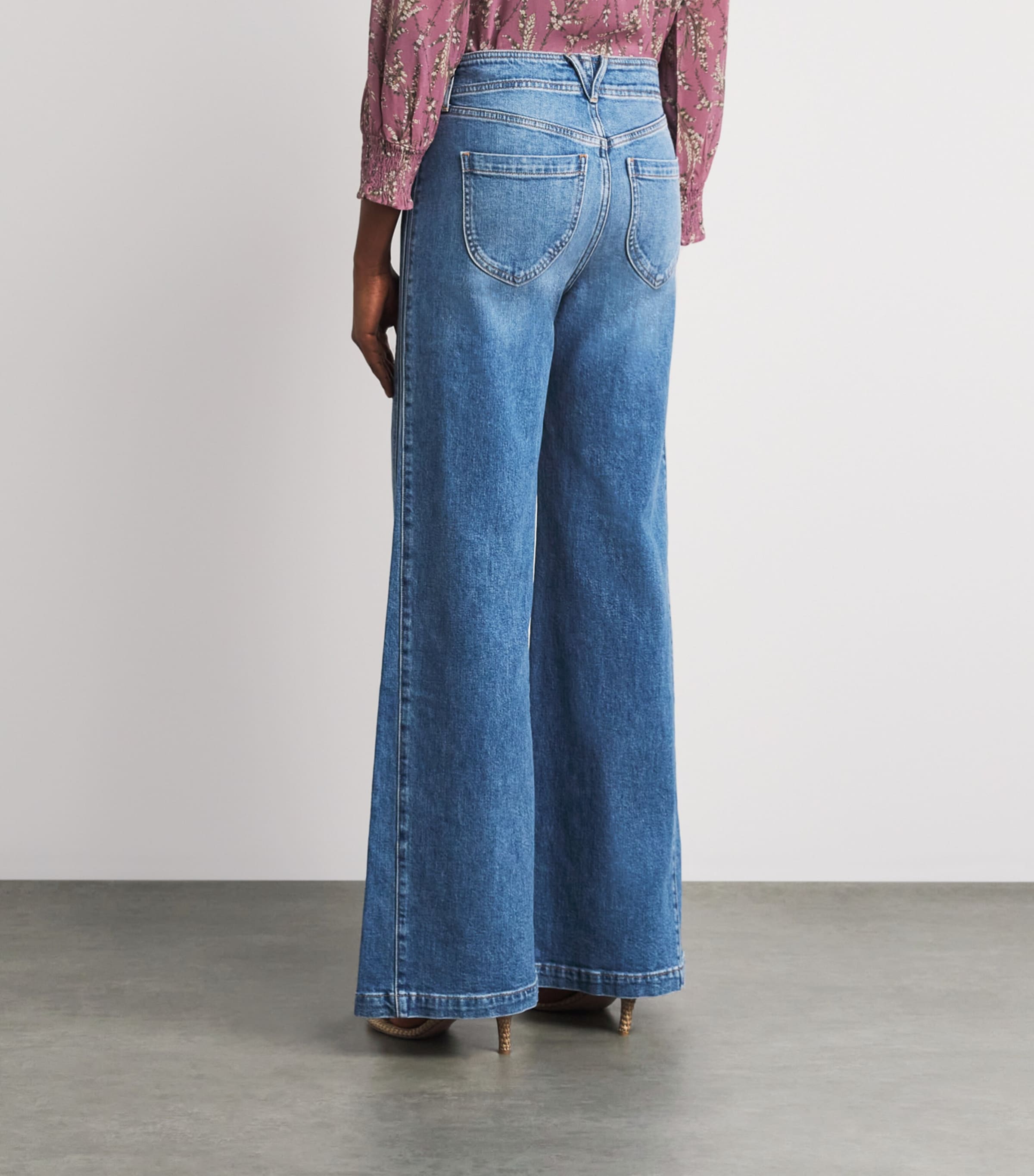 Veronica Beard Womens Taylor Jeans Sneak Peek Image 5