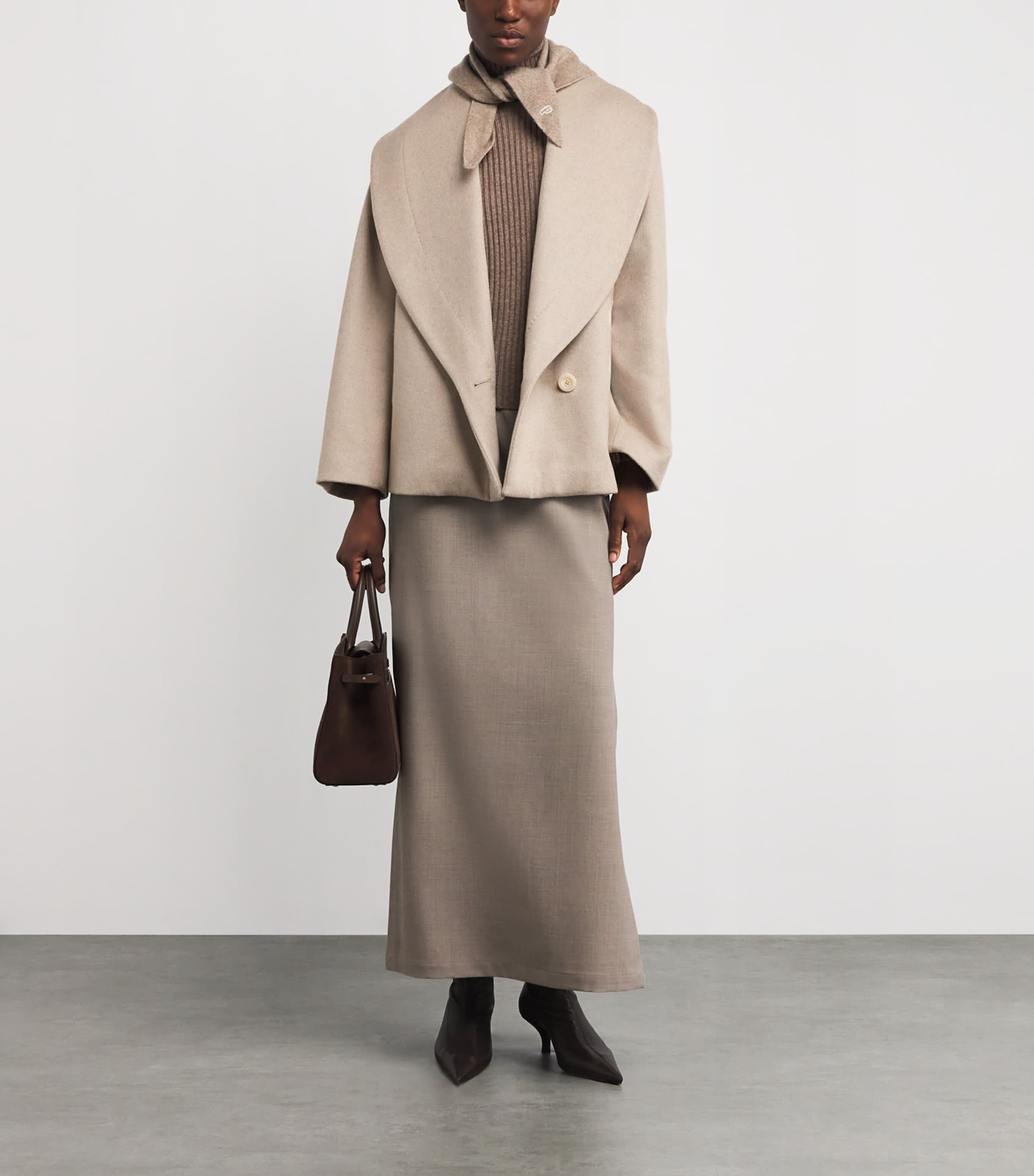 Wool Shawl-Collar Oversized Jacket SAND Image 2
