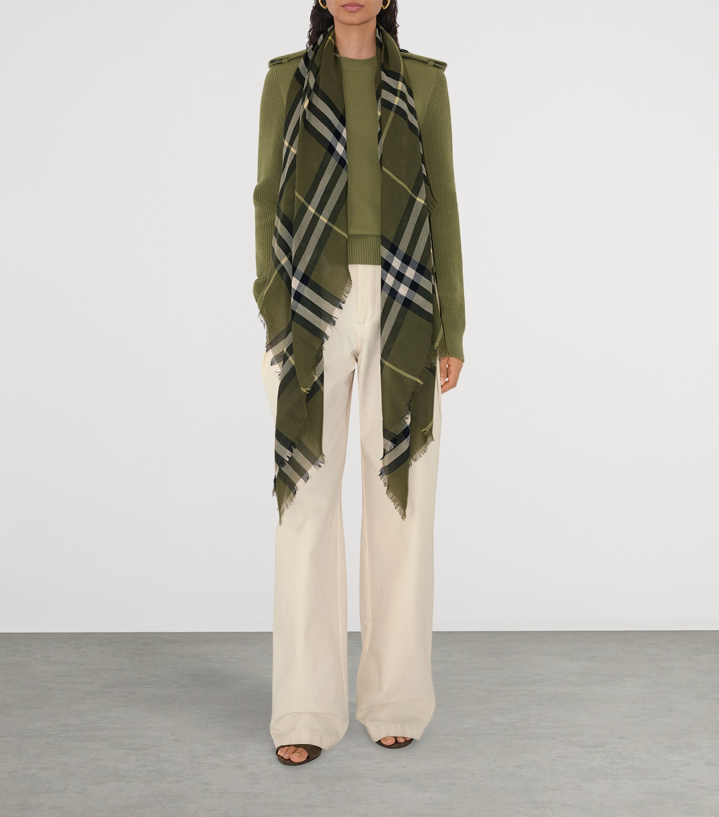 Wool Wide Check Scarf PEA GREEN Image 3