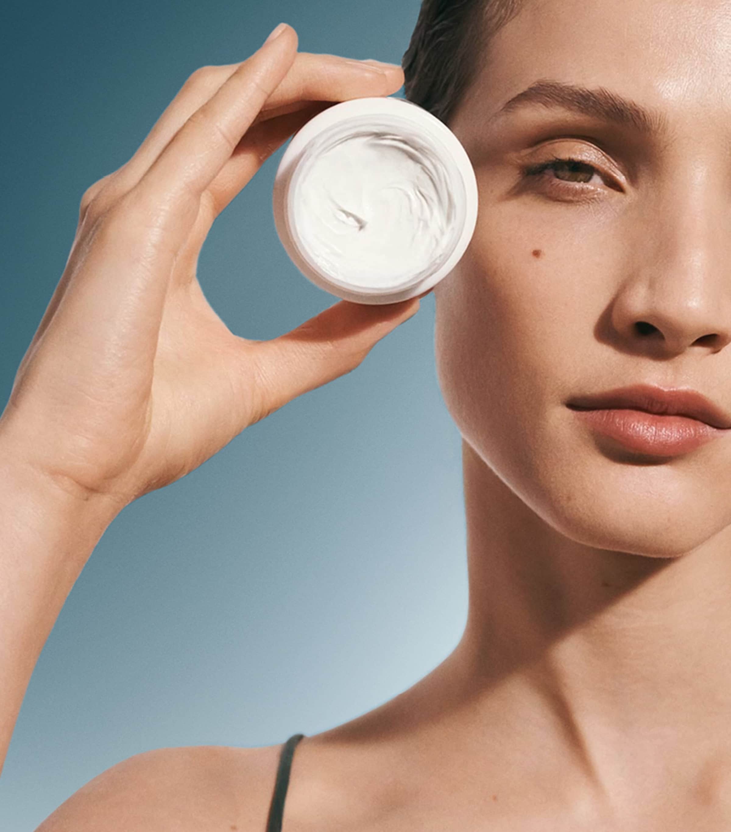 La Mer The Blue Heart Glow Collection (Worth £530) Image 5