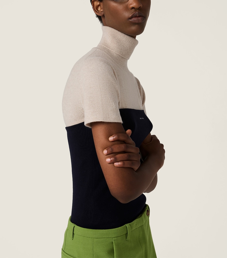 Cotton Knitted Logo Tube Top F0008 Image 3