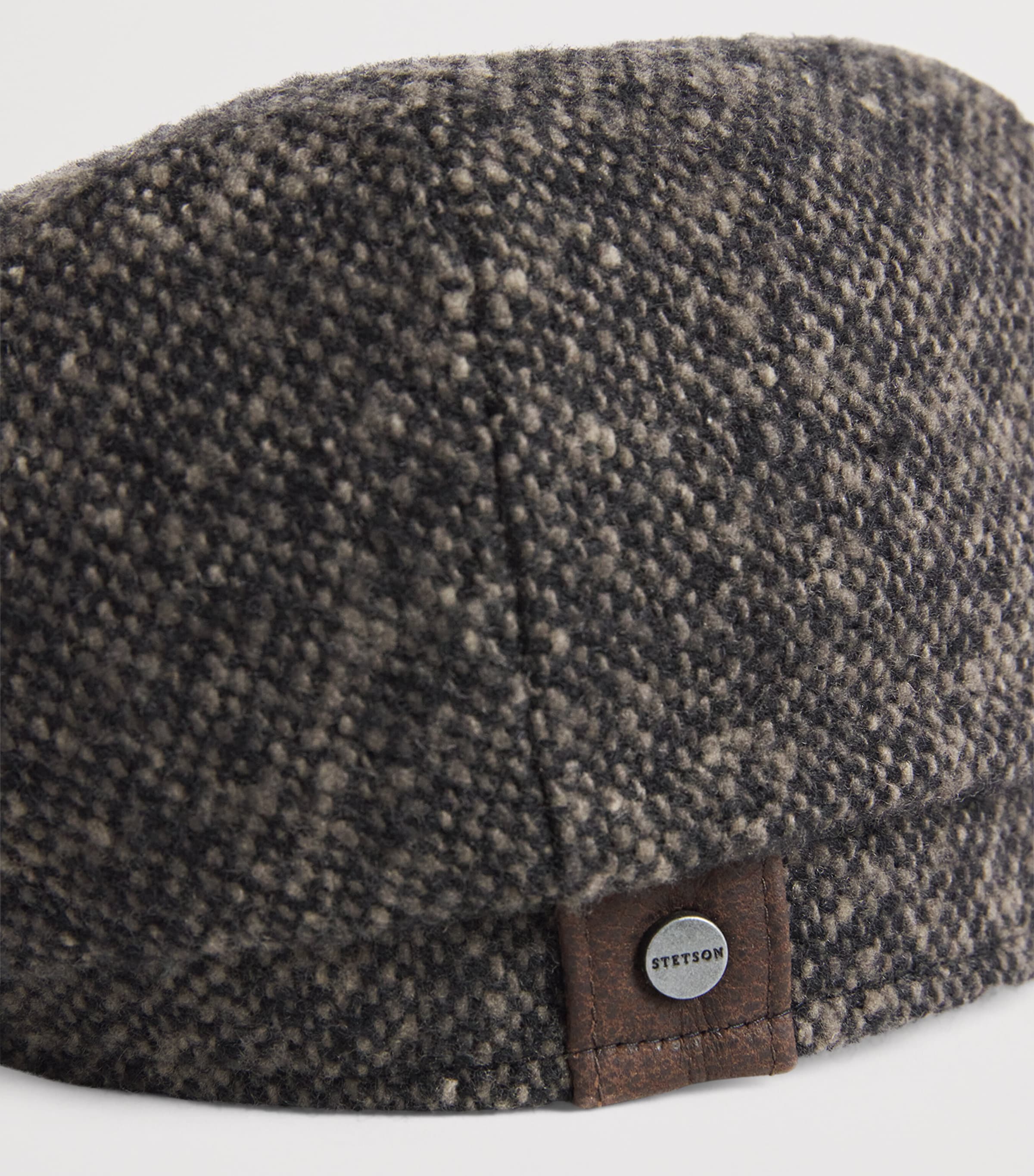 Virgin Wool Tweed Hatteras Flat Cap 417 - BLACK/MUD Image 3