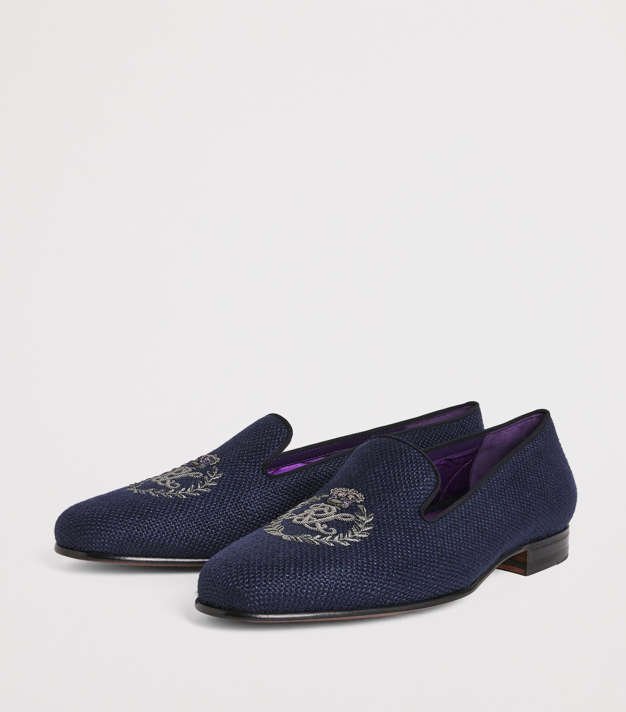 Velvet Crest-Embellished Slippers NAVY Image 3