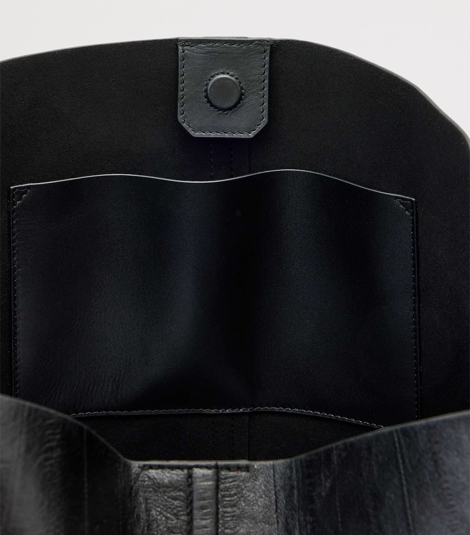 Leather Asha Eel Shoulder Bag BLACK Image 5