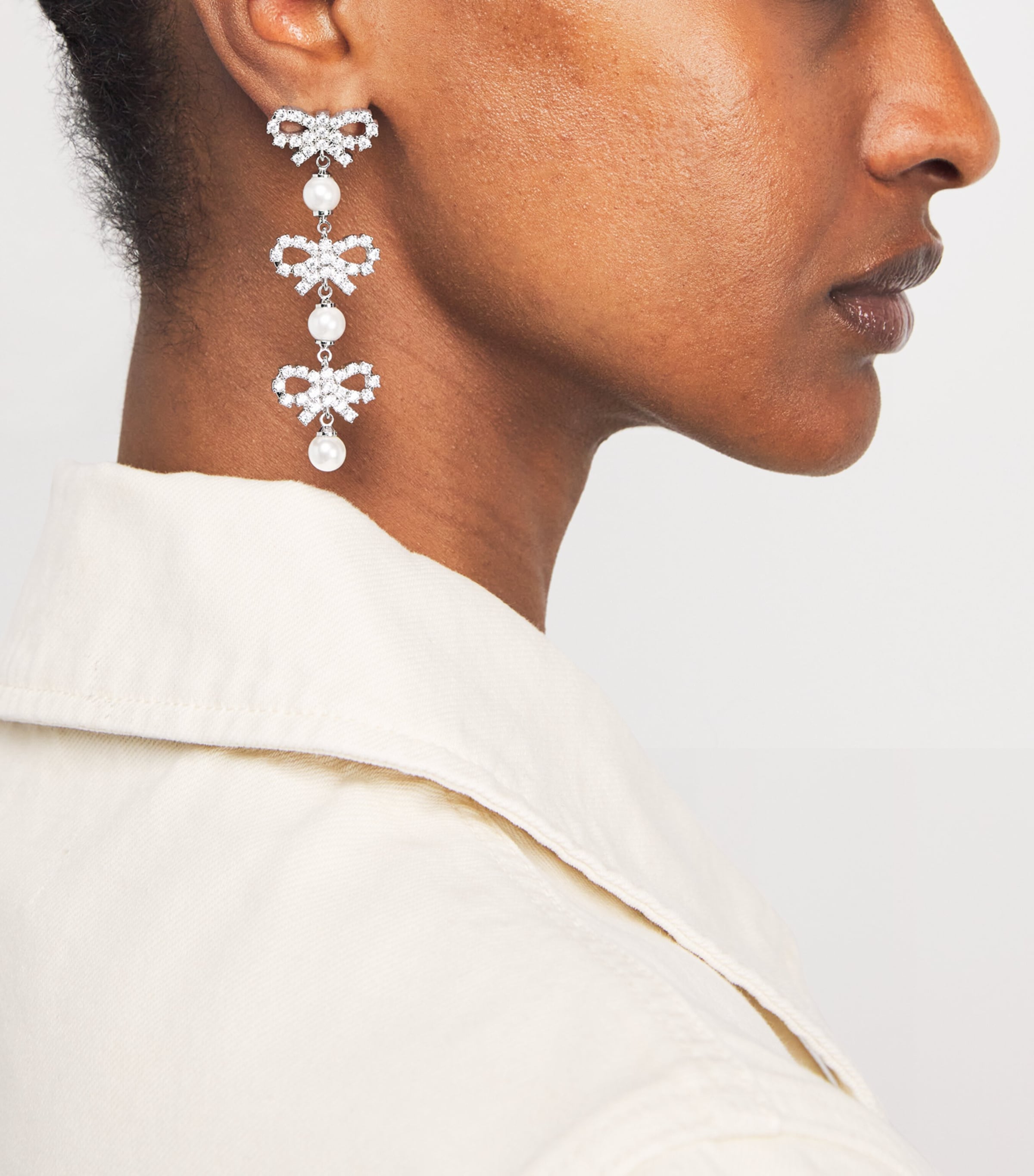 Self-Portrait White Crystal and Faux Pearl Bow Tiered