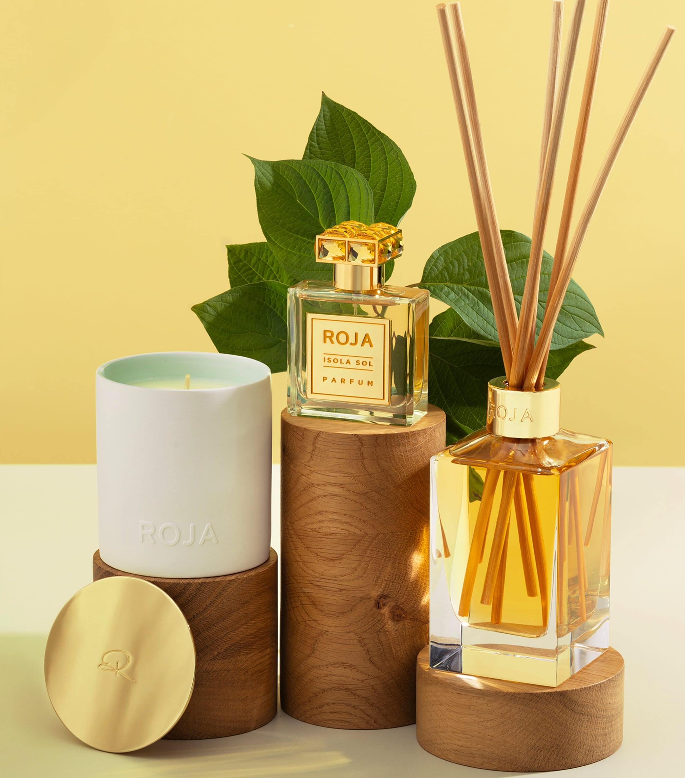 Teatime in the Conservatory Candle (250g) WHITE Image 3