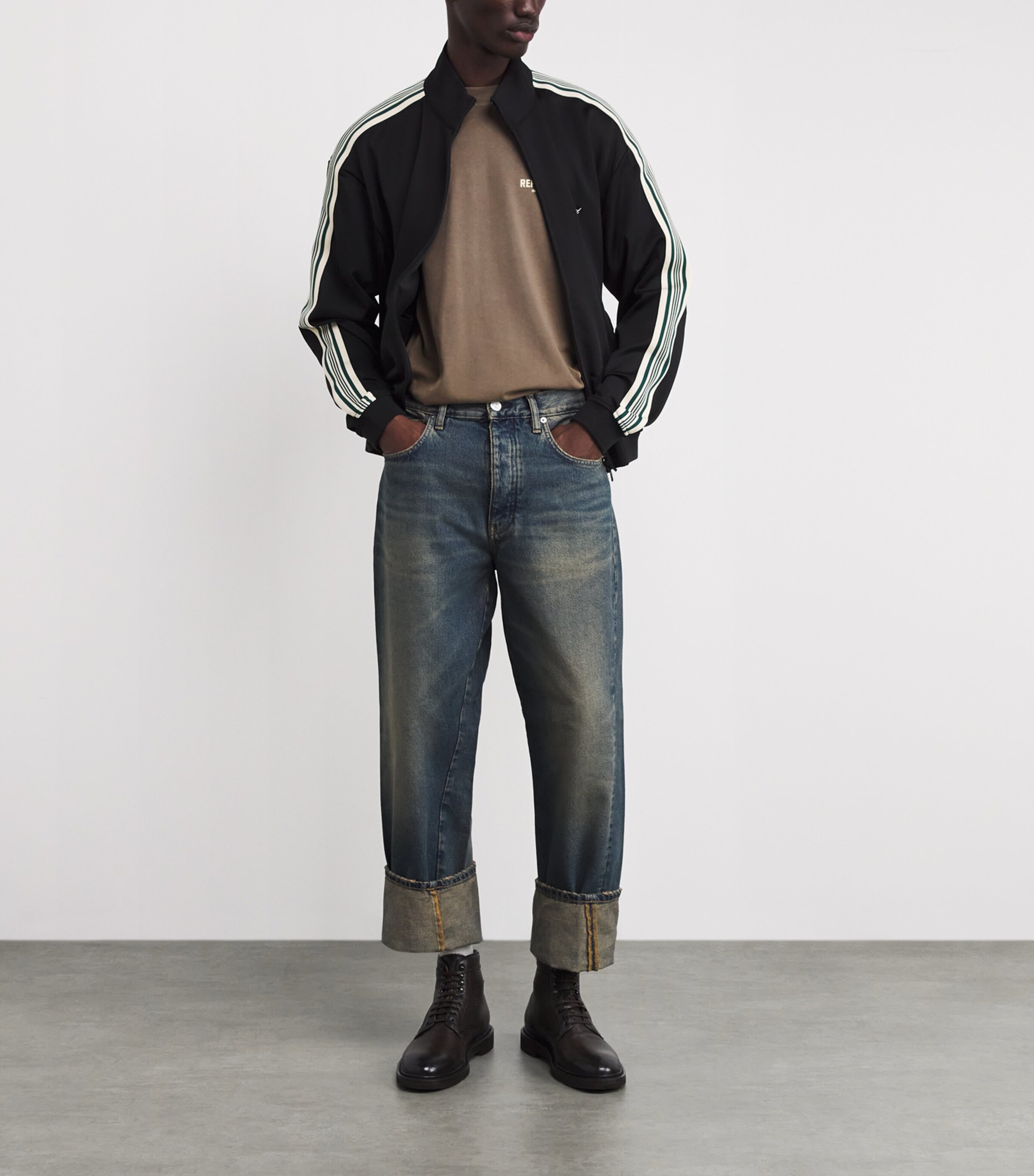 Cotton Owners Club T-Shirt ALMOND Image 2