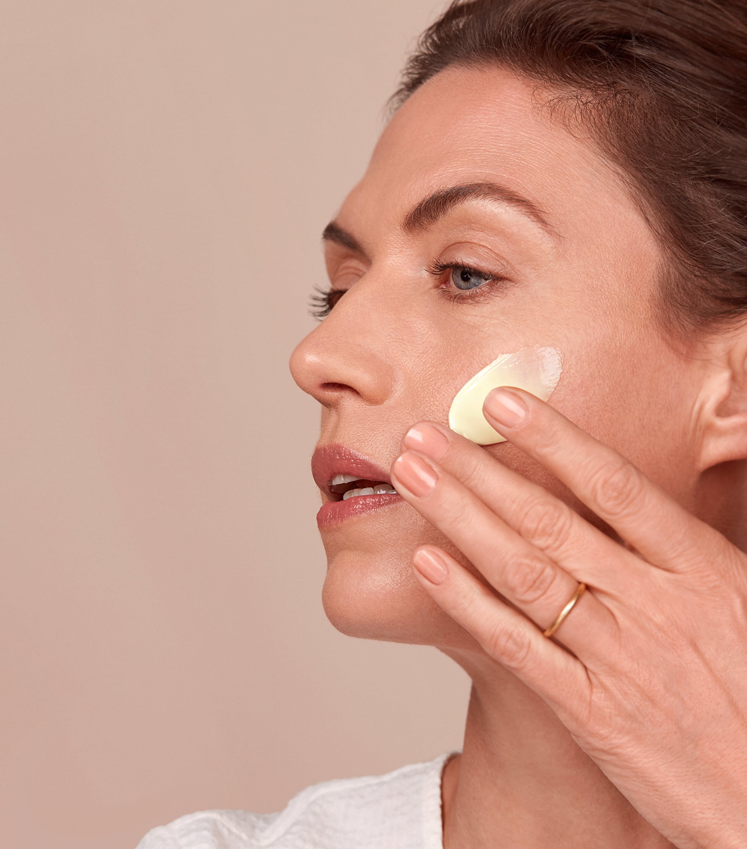 Paula's Choice Clinical 1% Retinol Treatment (30ml) Image 3