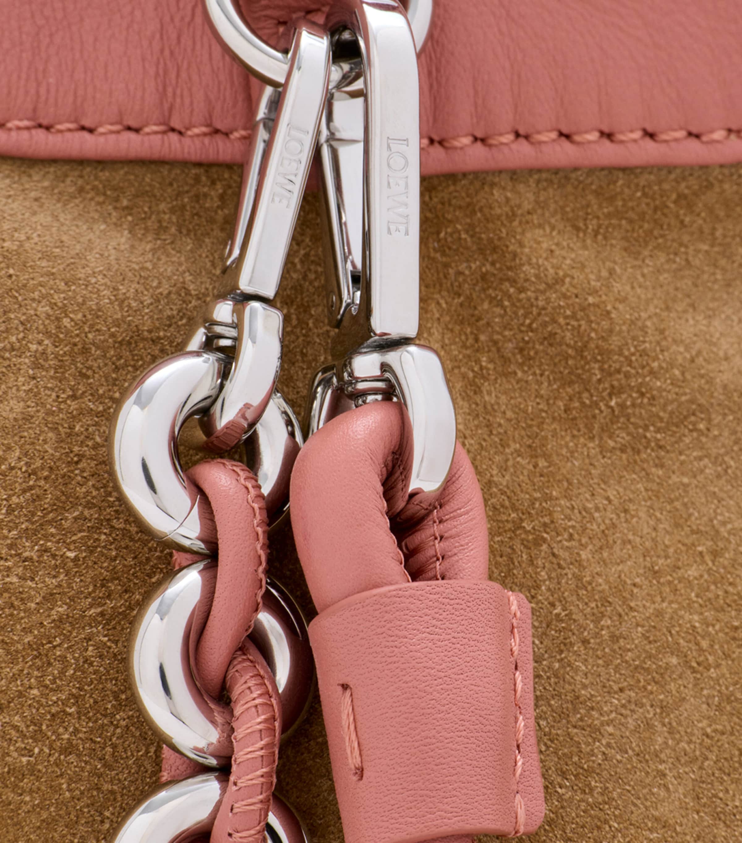 Medium Leather Flamenco Shoulder Bag BLUSH Image 9