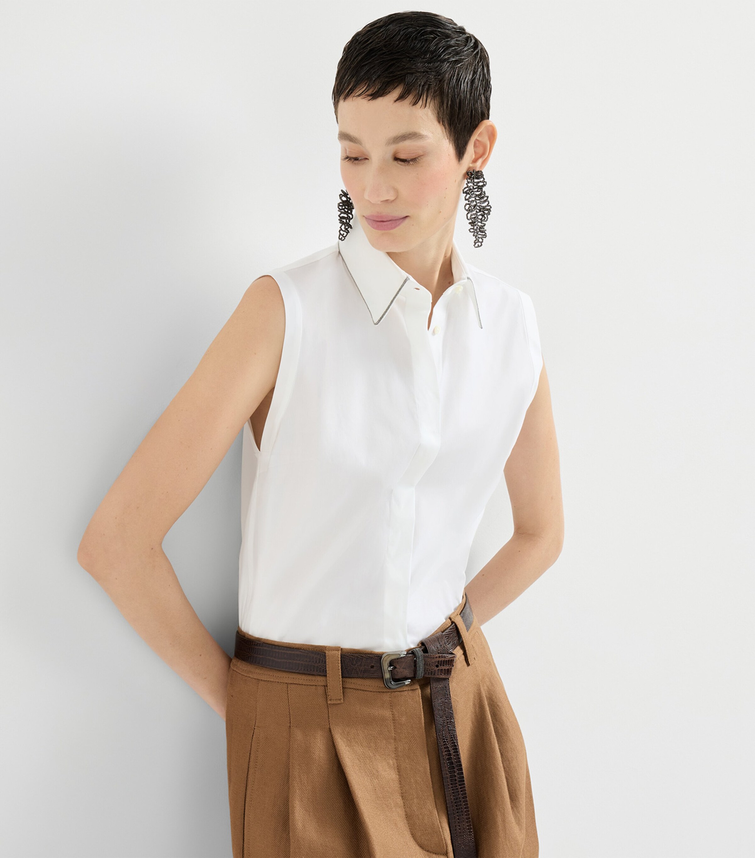 Brunello Cucinelli Womens Stretch-Cotton Poplin Sleeveless Shirt Image 4