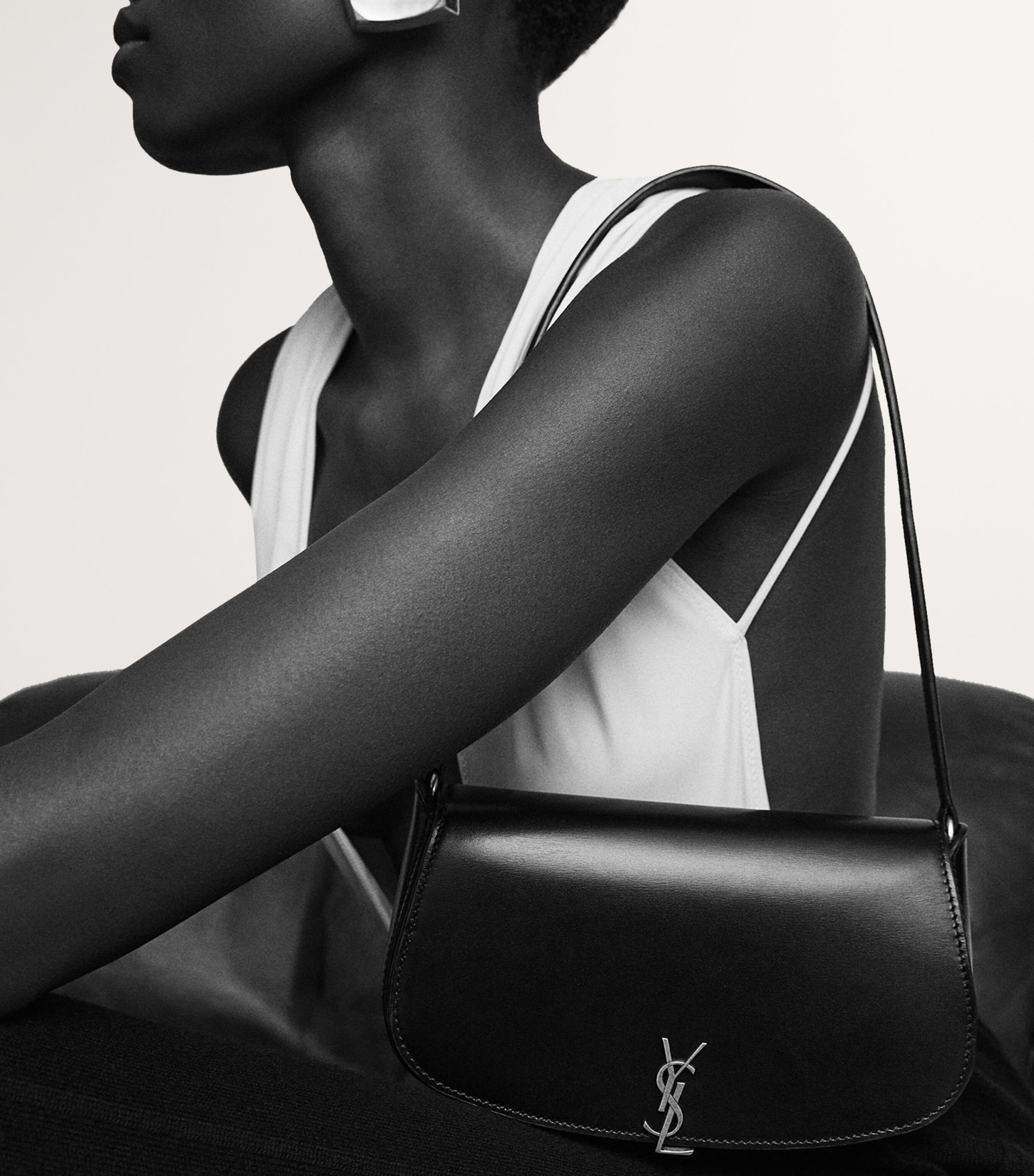 Saint Laurent Voltaire Shoulder Bag Image 8