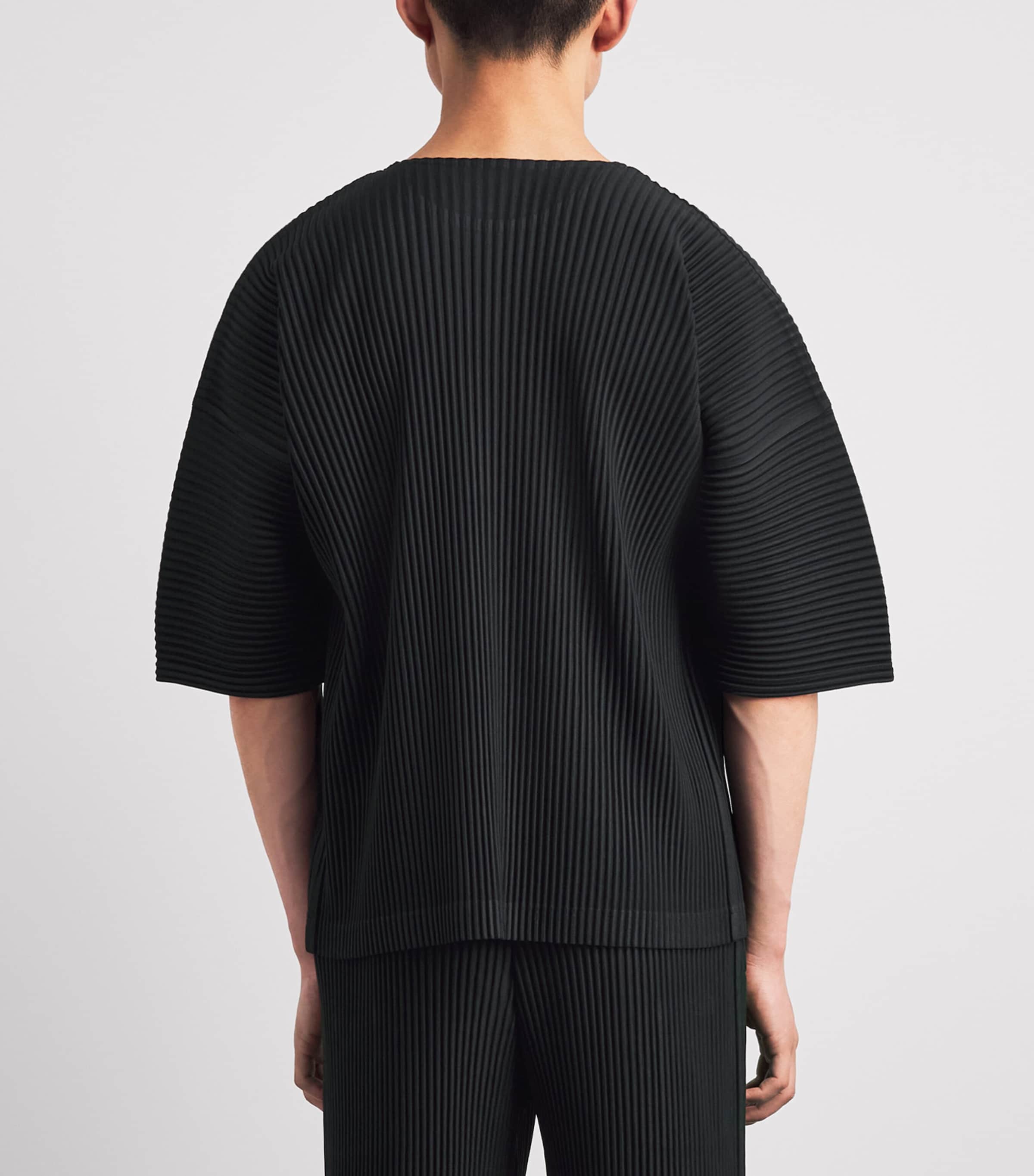 Homme Plissé Issey Miyake Black Pleated Short-Sleeve T-Shirt
