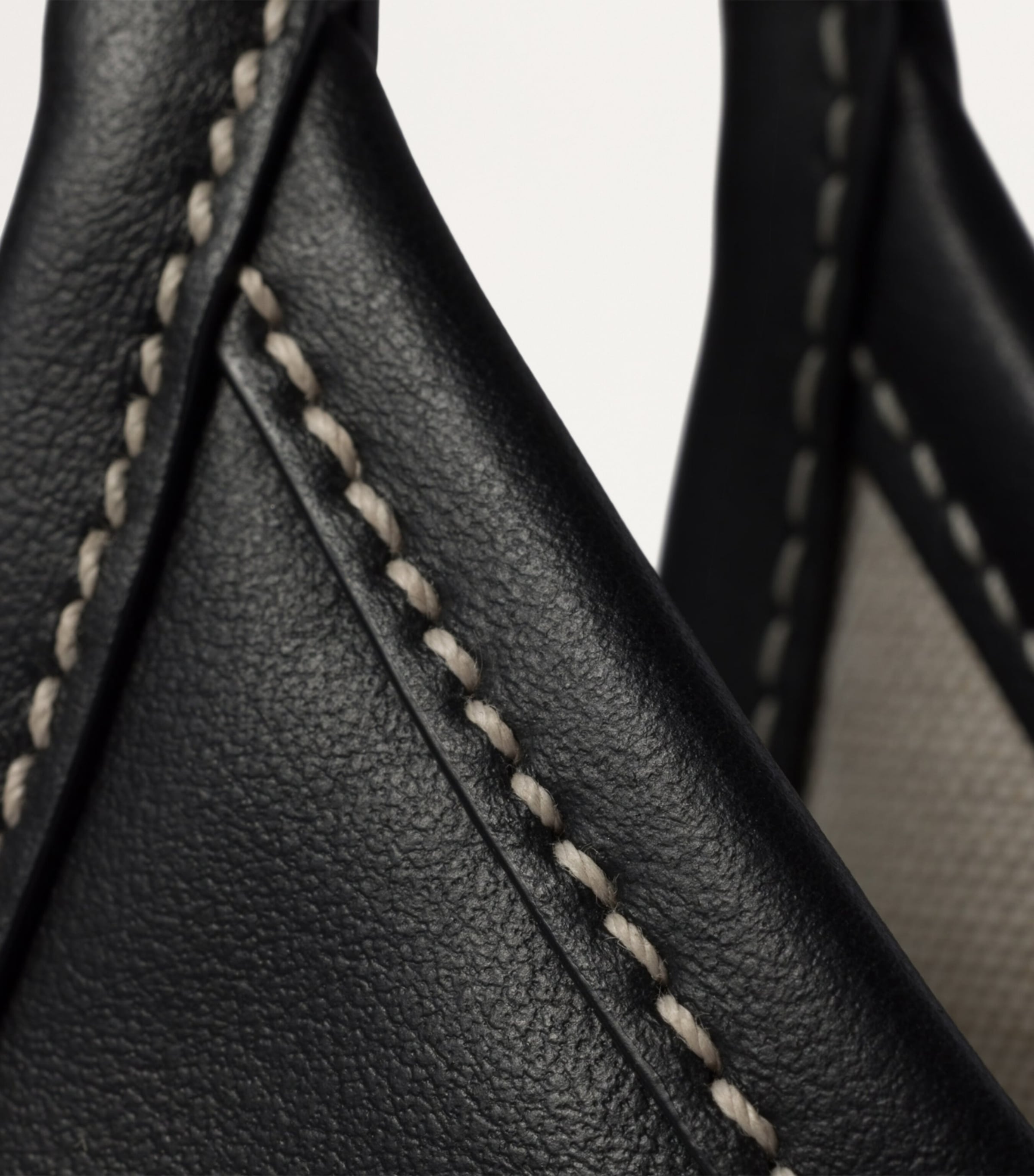 Calf Leather Ivy Tote Bag F0002 Image 6