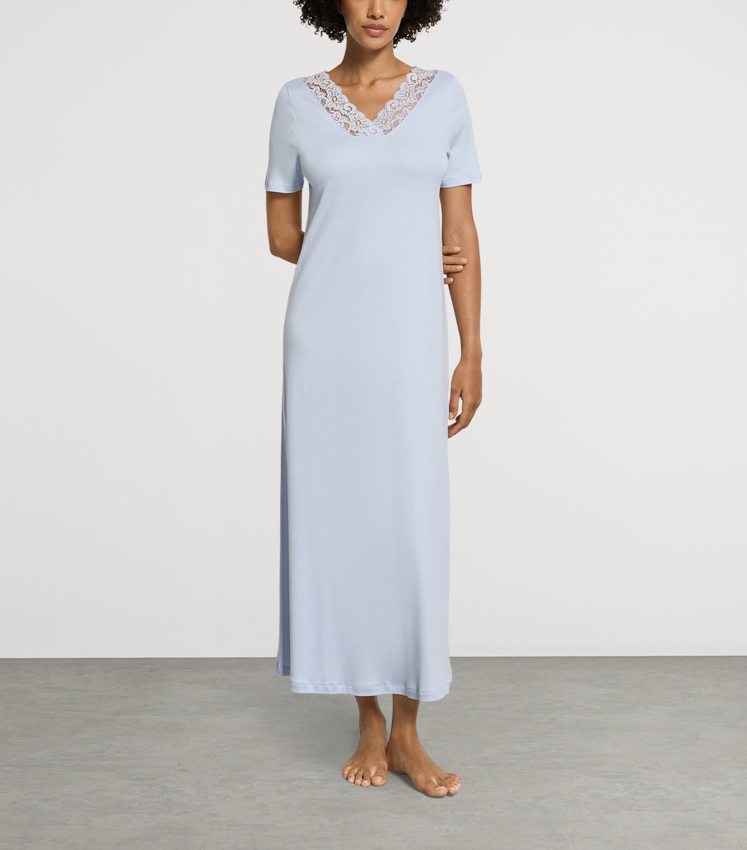 Hanro Womens Cotton Lace-Trim Moments Nightdress Blue Dove Image 2