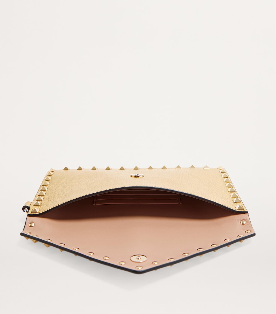 Metallic Leather Rockstud Pouch I8M Image 6