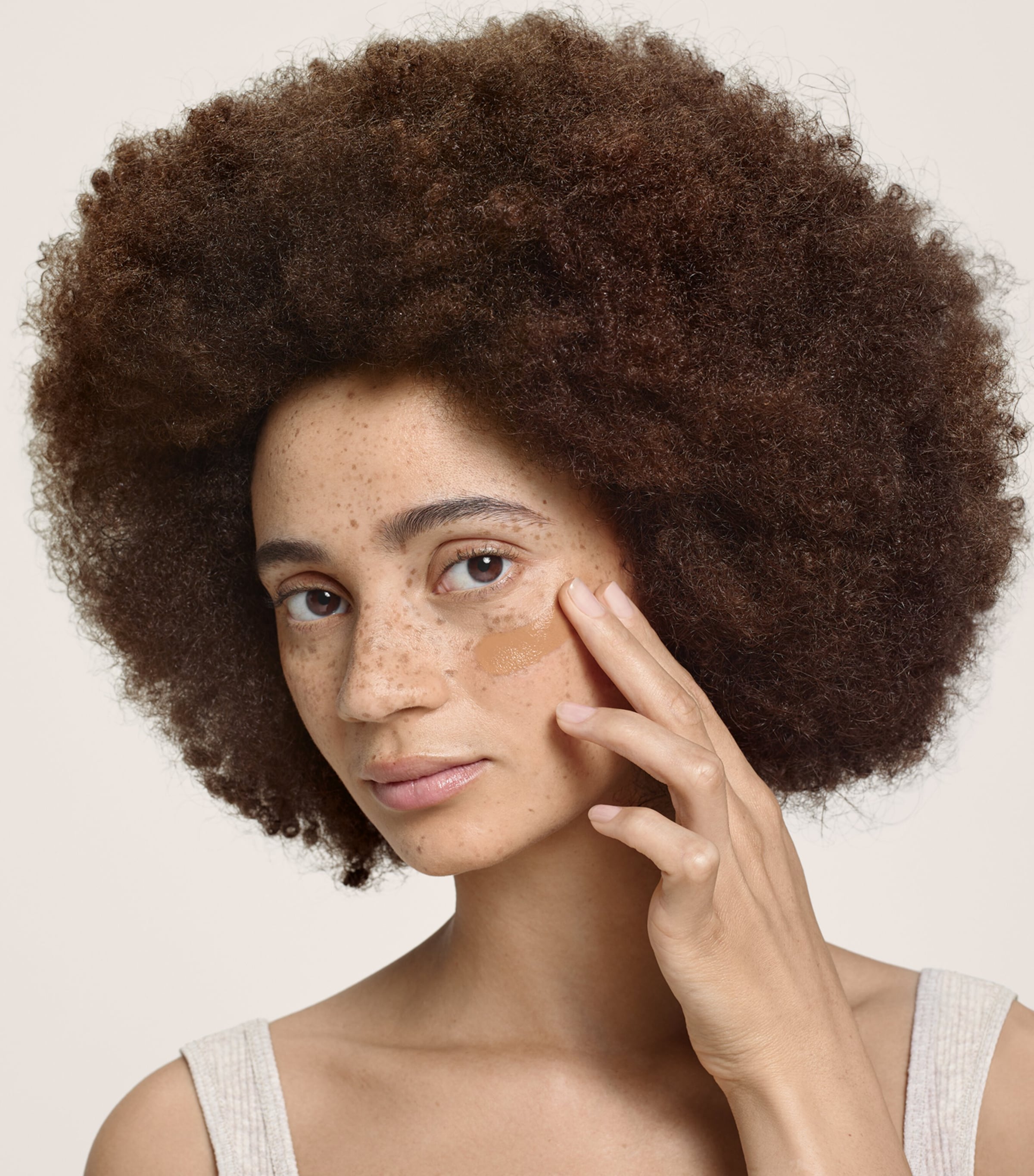 SunsolveMD Tinted Sun Cream SPF 50 (28ml) AGATE PROTECT Image 4