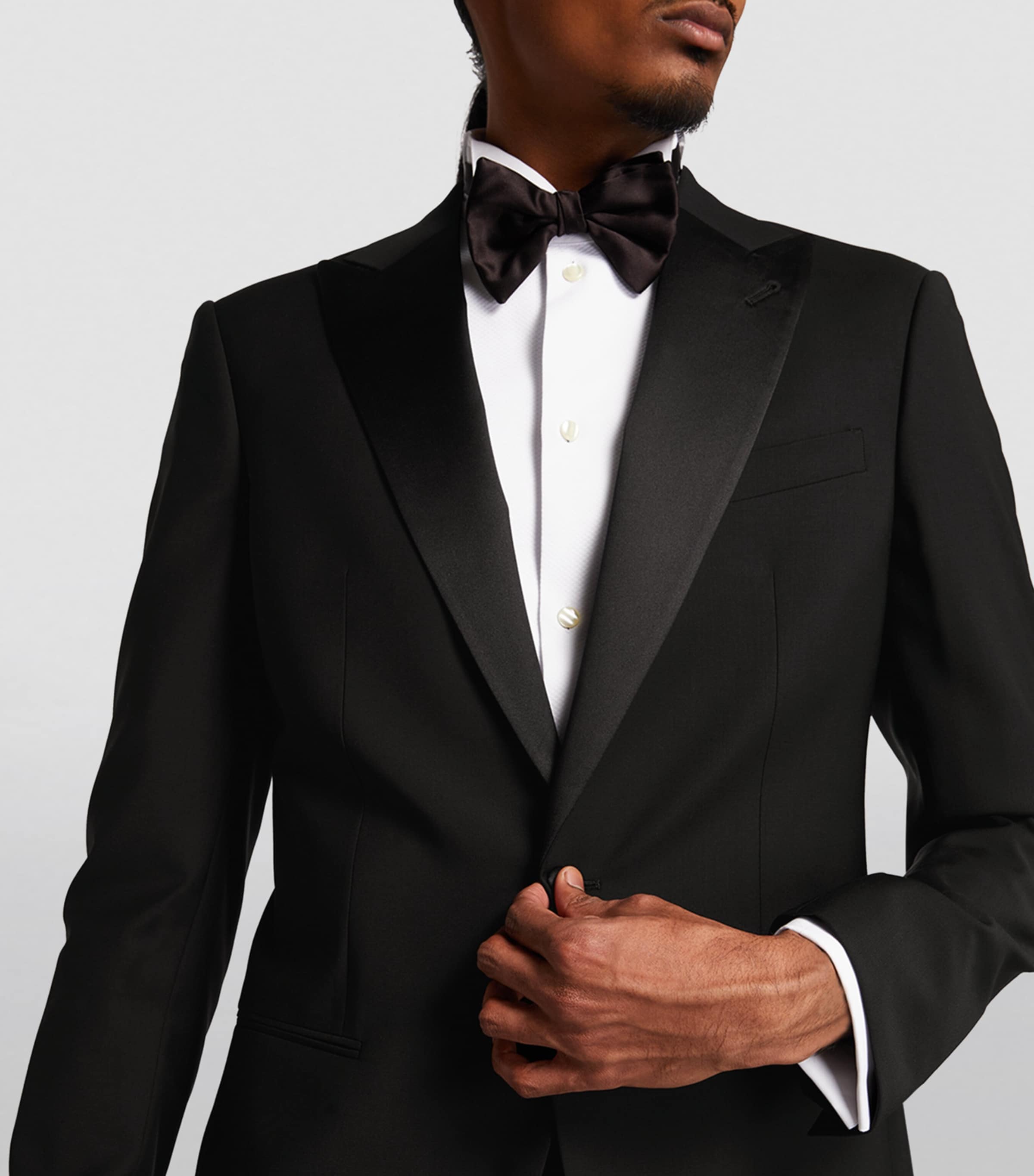 Giorgio Armani Black Virgin Wool-Silk 2-Piece Soho Tuxedo