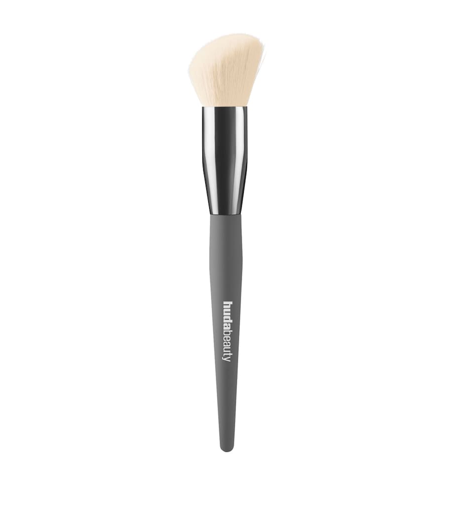 Diffusing Cheek Brush NO COLOUR Image 1