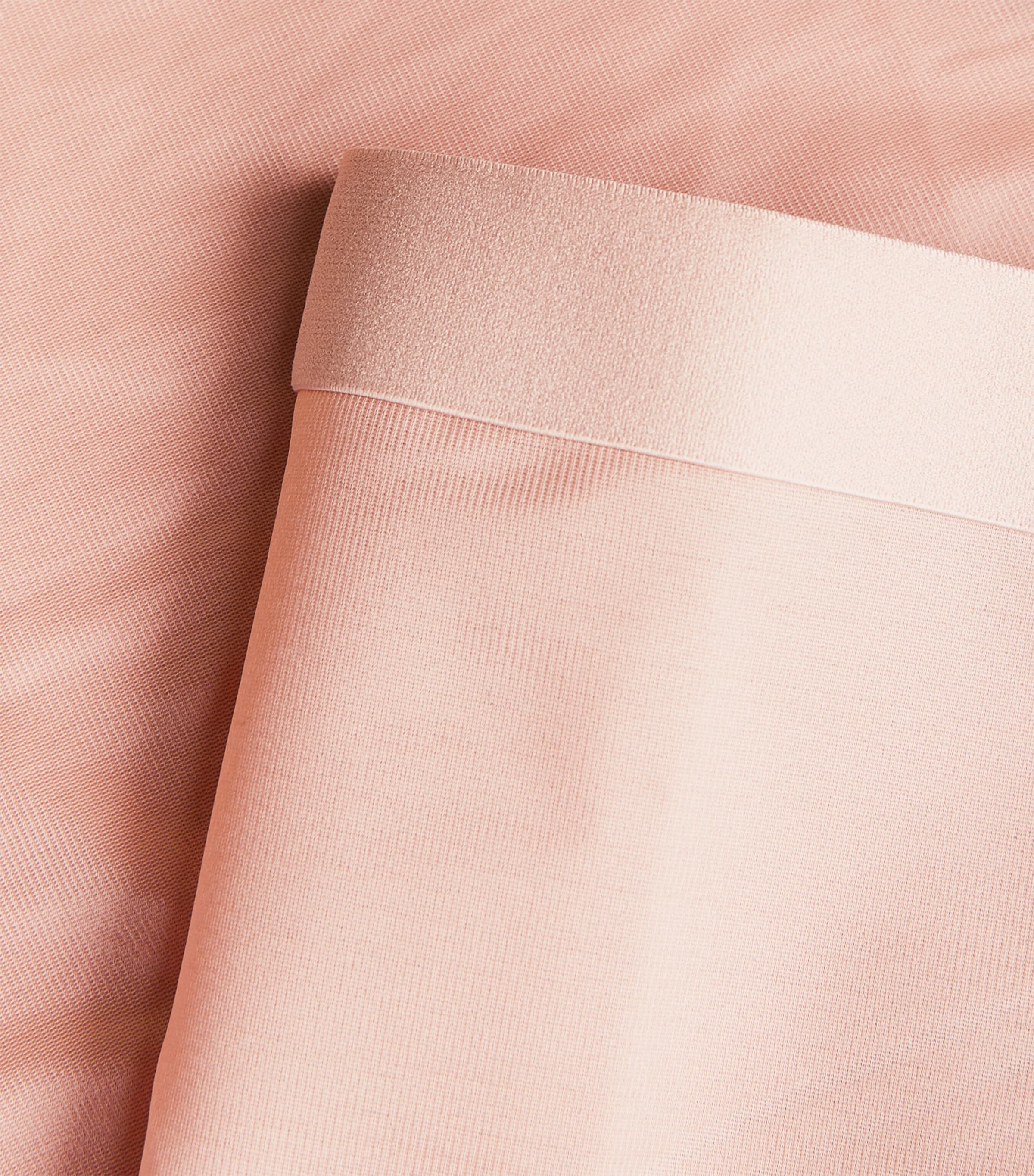 SPANXshape Invisible Mid-Thigh Shorts - Medium Control CHAMPAGNE BEIGE Image 4