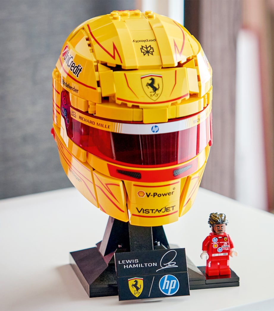 Lego Editions Scuderia Ferrari HP Lewis Hamilton Helmet 43022 Image 5