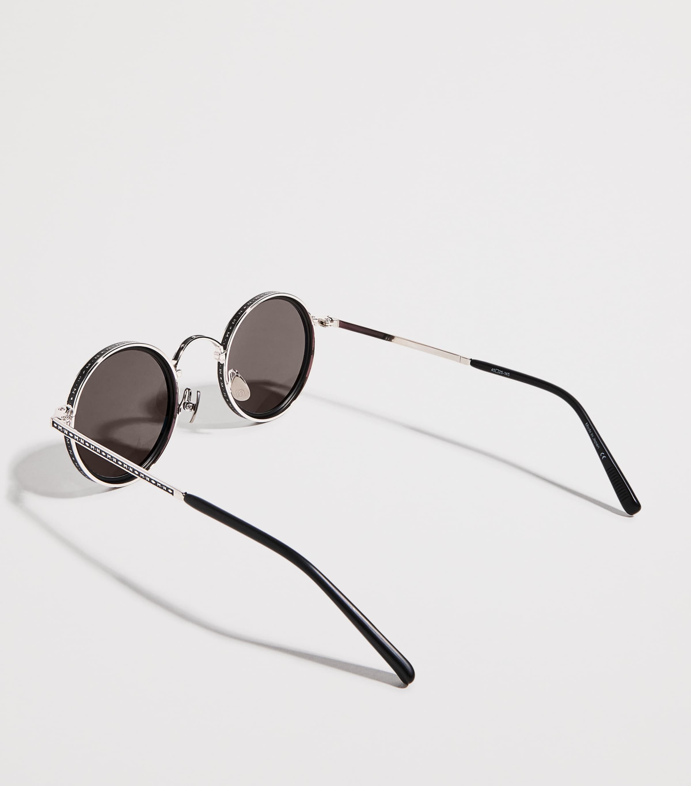 Matsuda M3100 Round Sunglasses Pldm Wht Mat Blk Gry Image 3