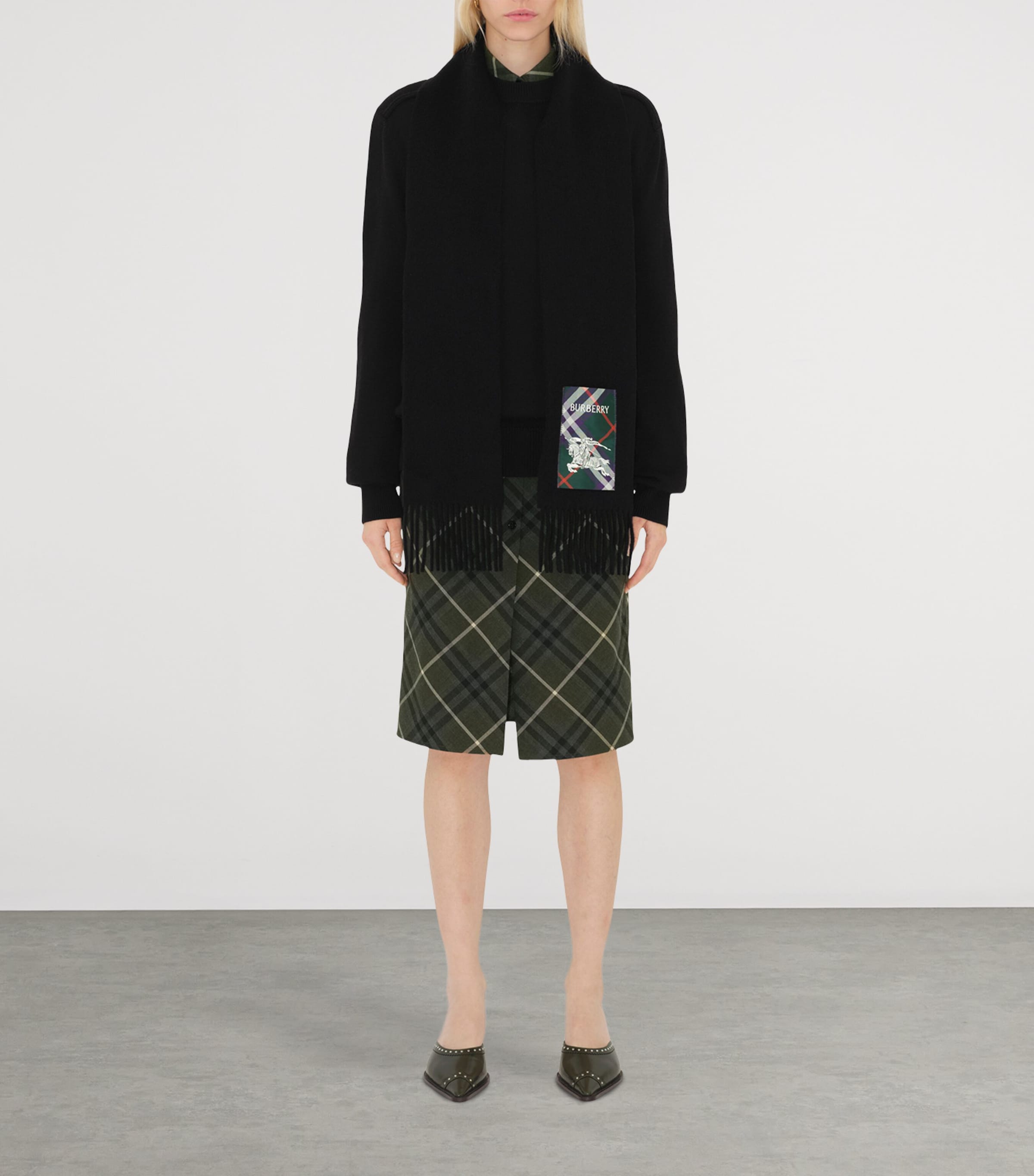 Cashmere Check Patch Scarf BLACK Image 6