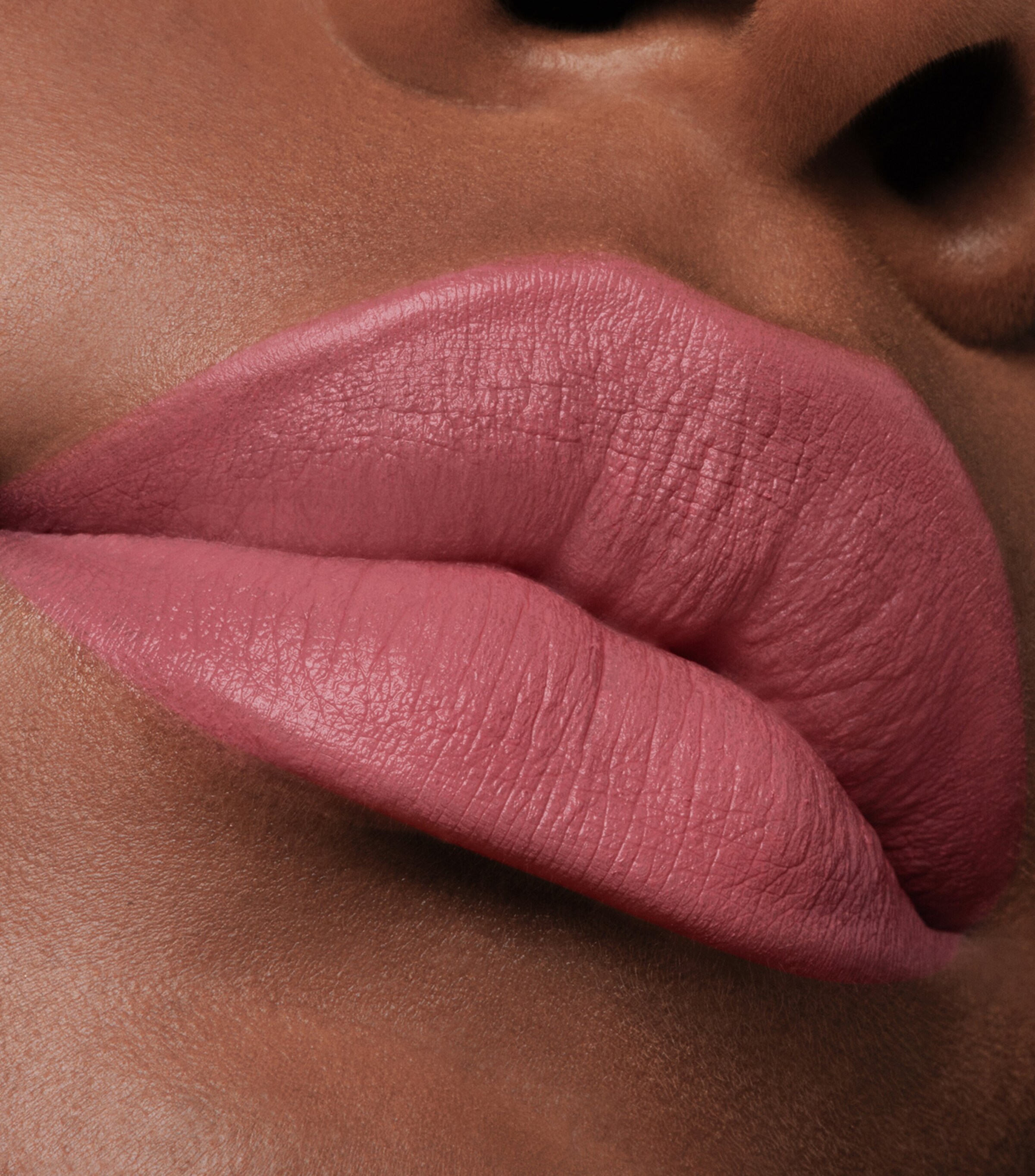 TOM FORD Runway Matte Lip Stylo Blush Absolute Image 6