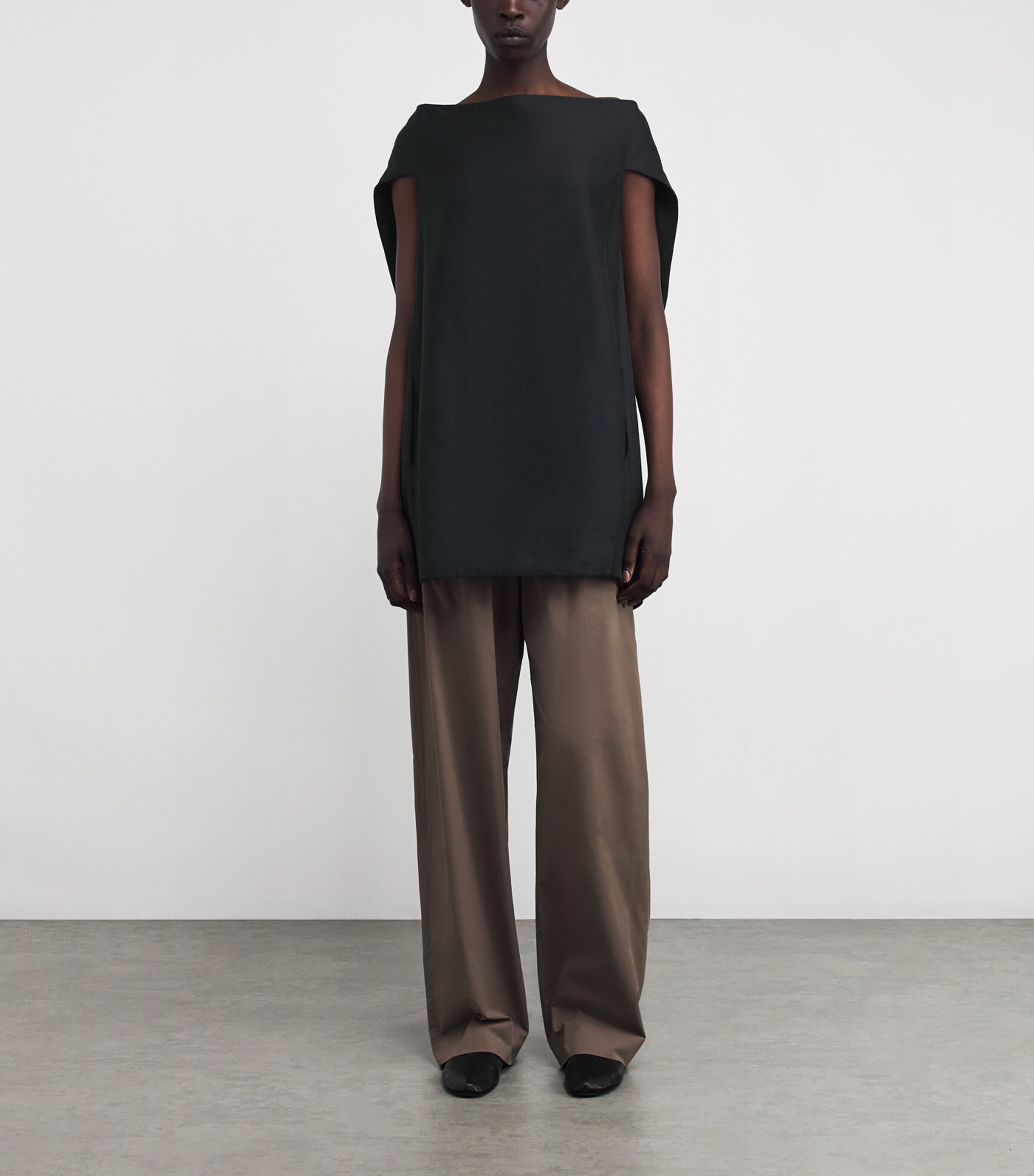 The Row Womens Pallenberg Ramie-Cotton Blouse Black Image 2