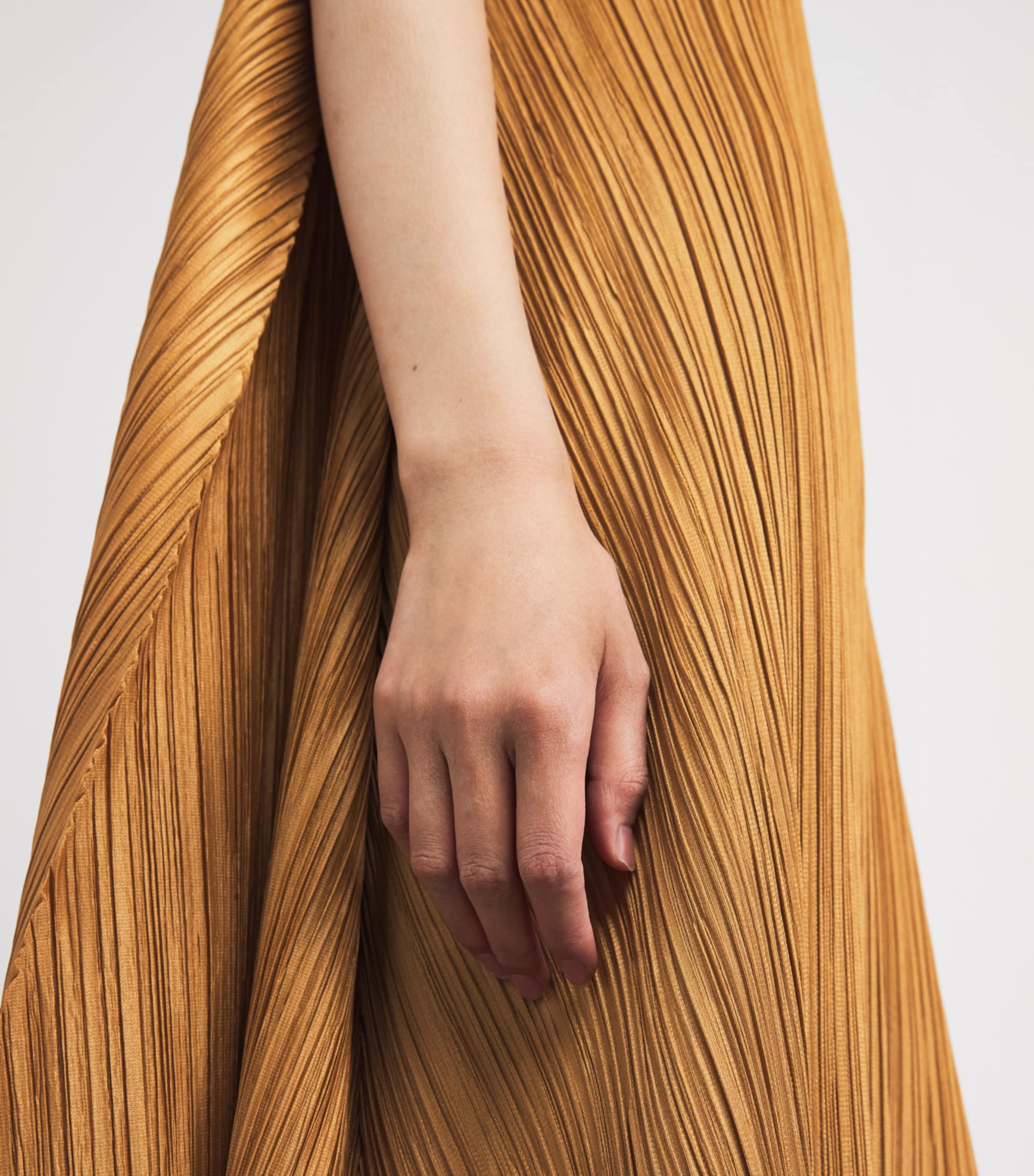 Efficient Square 2 Midi Dress CAMEL BROWN Image 6