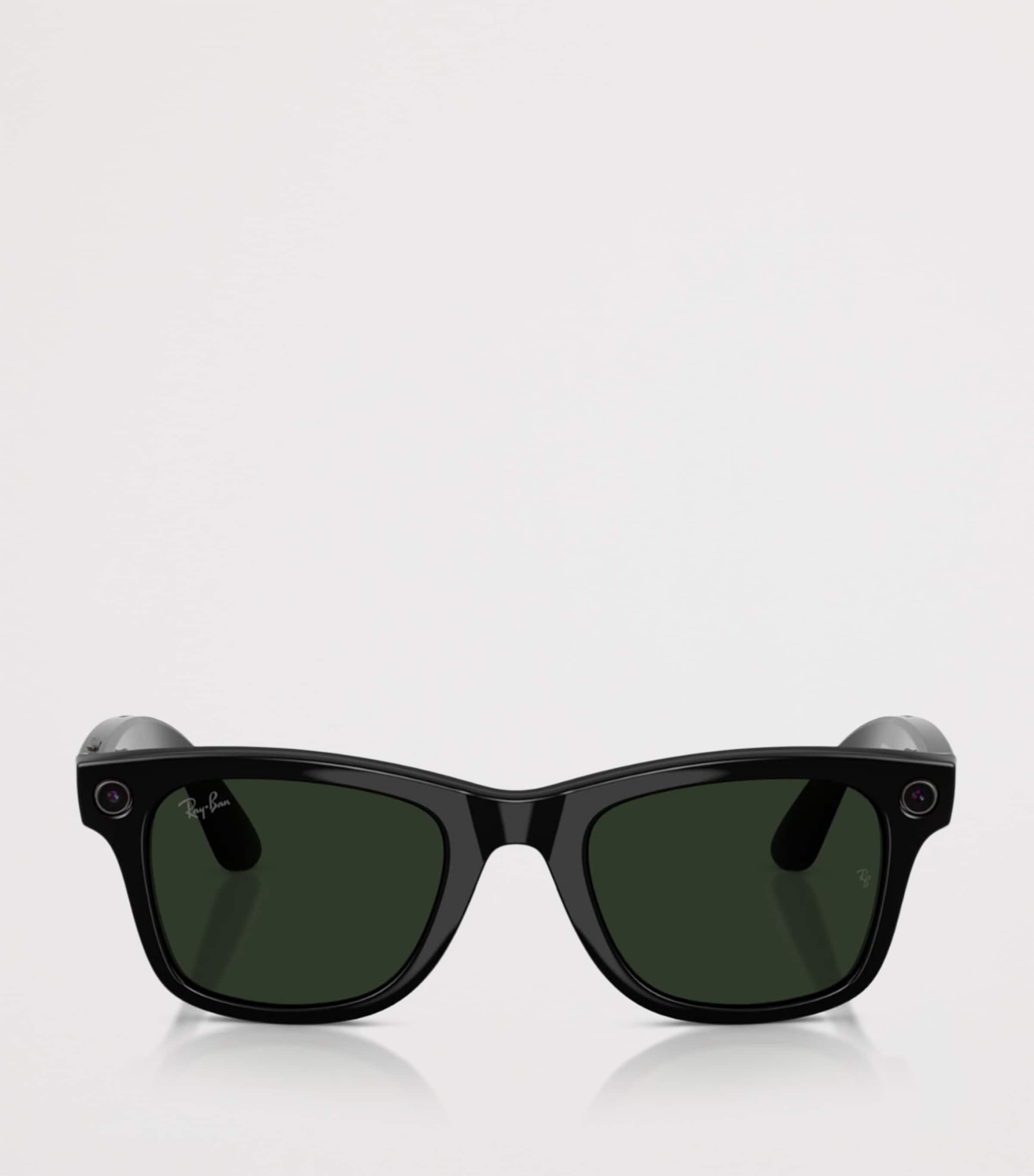 Ray-Ban Meta Wayfarer AI Sunglasses Image 7