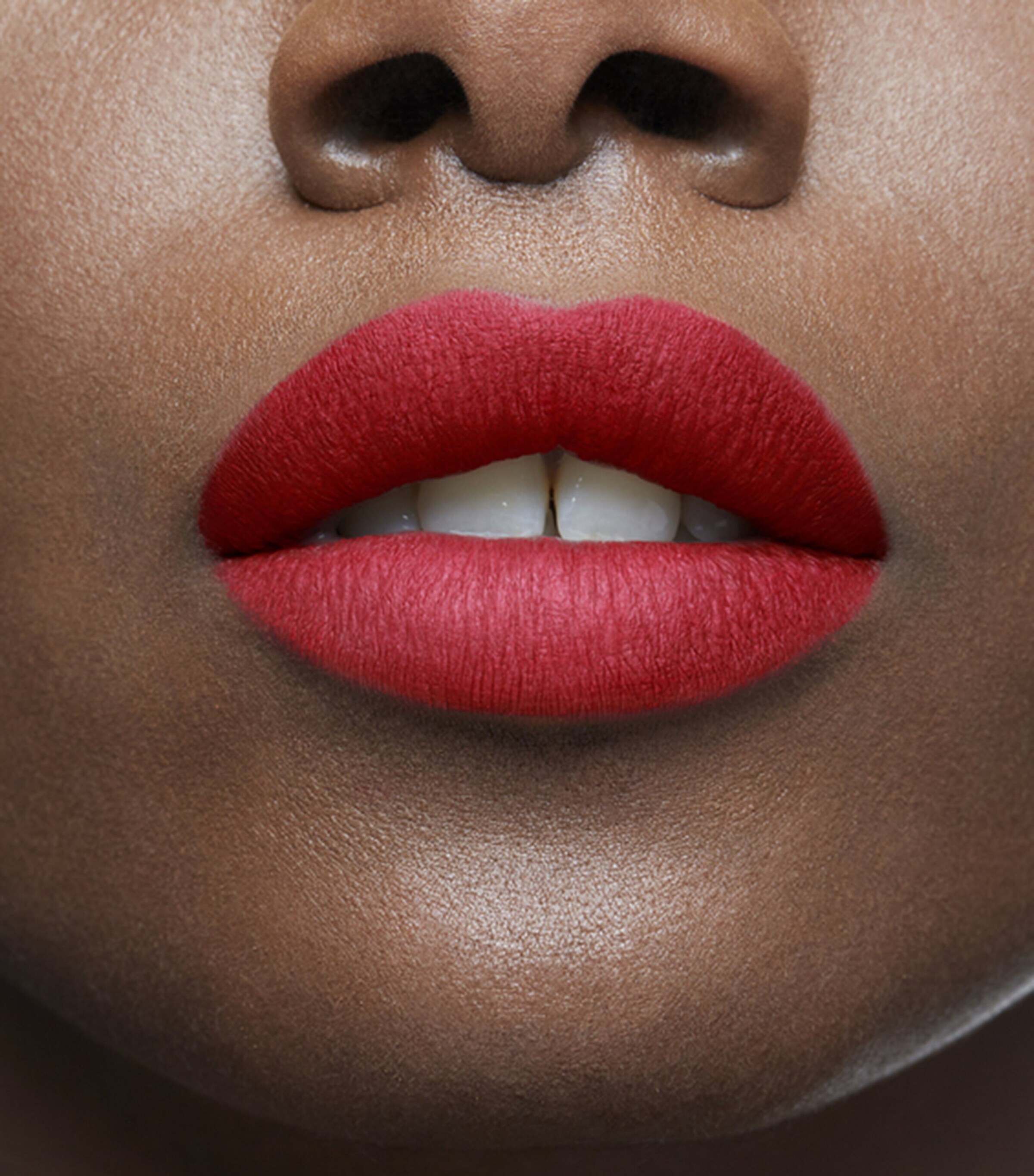 Rouge Louboutin Matte Fluid Lip Colour AIMANTA Image 6