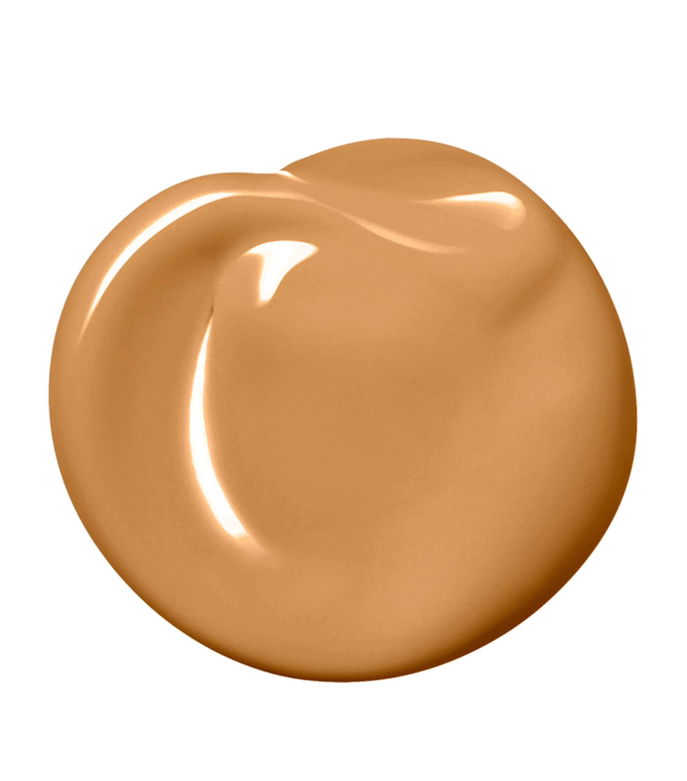 Sheer Glow Foundation MOOREA Image 2