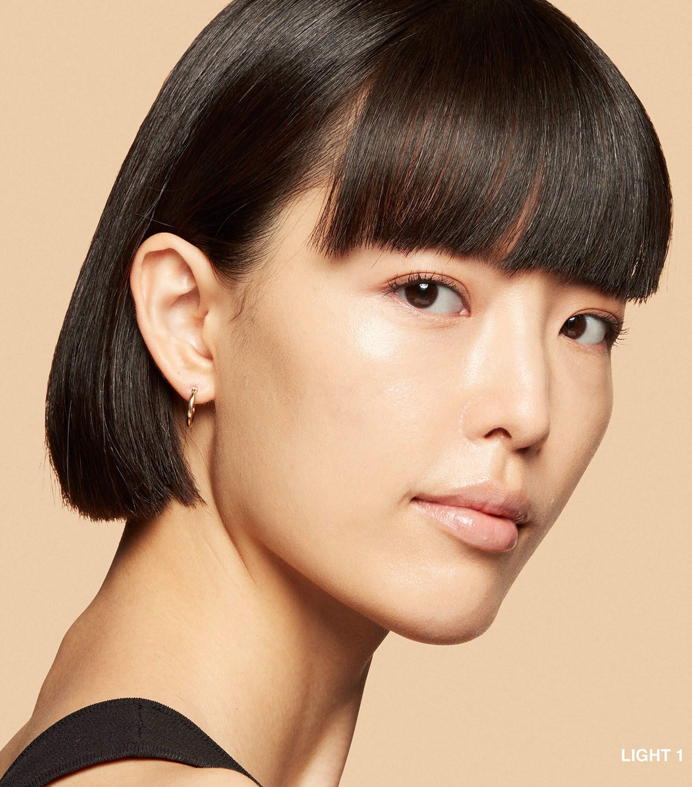 Vitamin Enriched Skin Tint LIGHT 1 Image 4