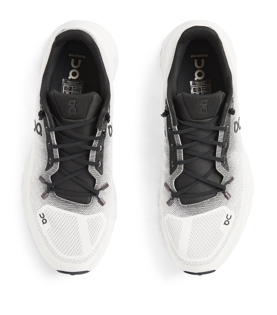 On Mens Cloudtilt Trainers Black | Ivory Image 2
