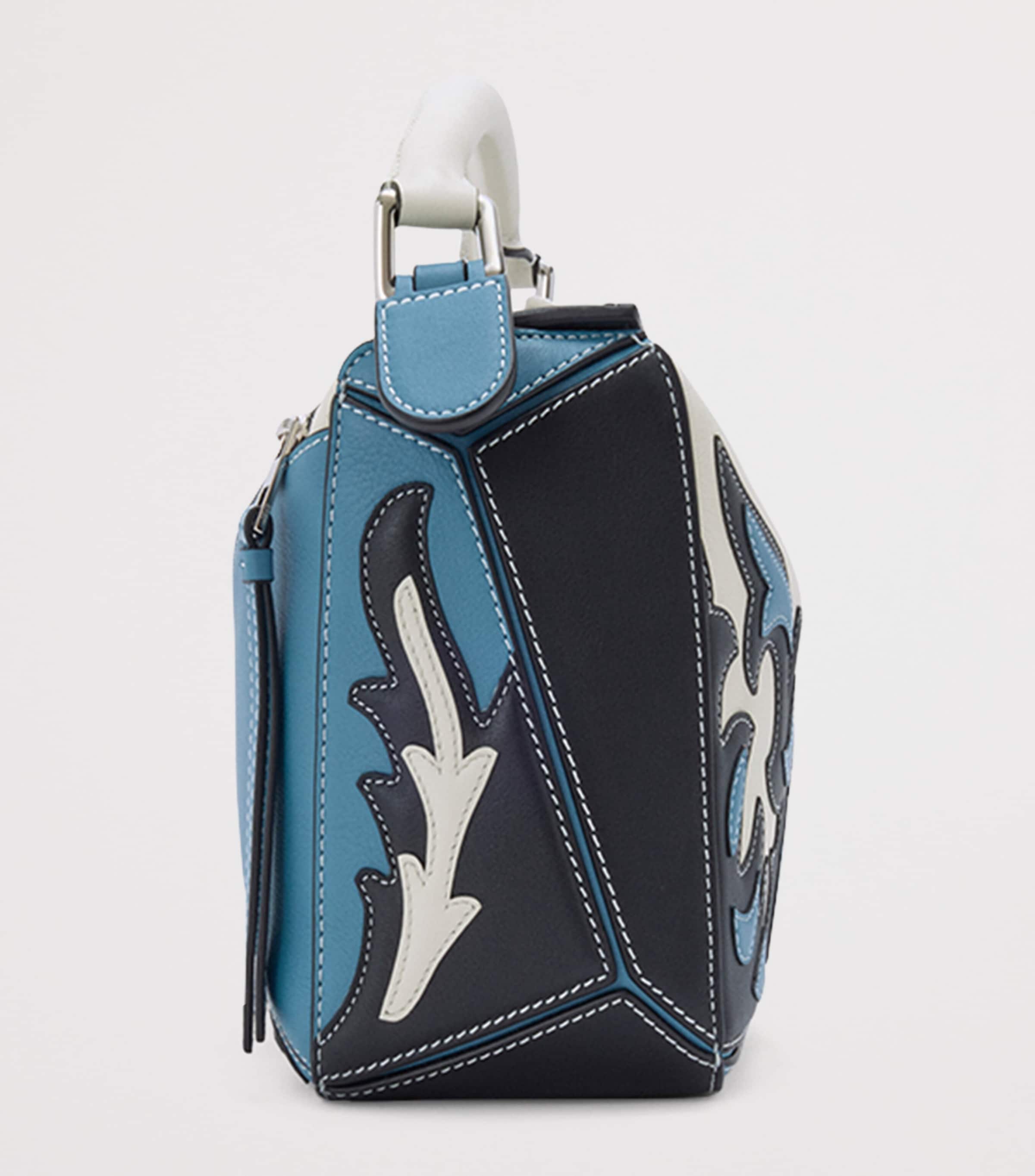 【直営】LOEWE  クラシック パズル10カウボーイ復刻版バッグ LOEWE Puzzle 10 Re-Edition Cowboy Top-Handle Bag | Harrods HK