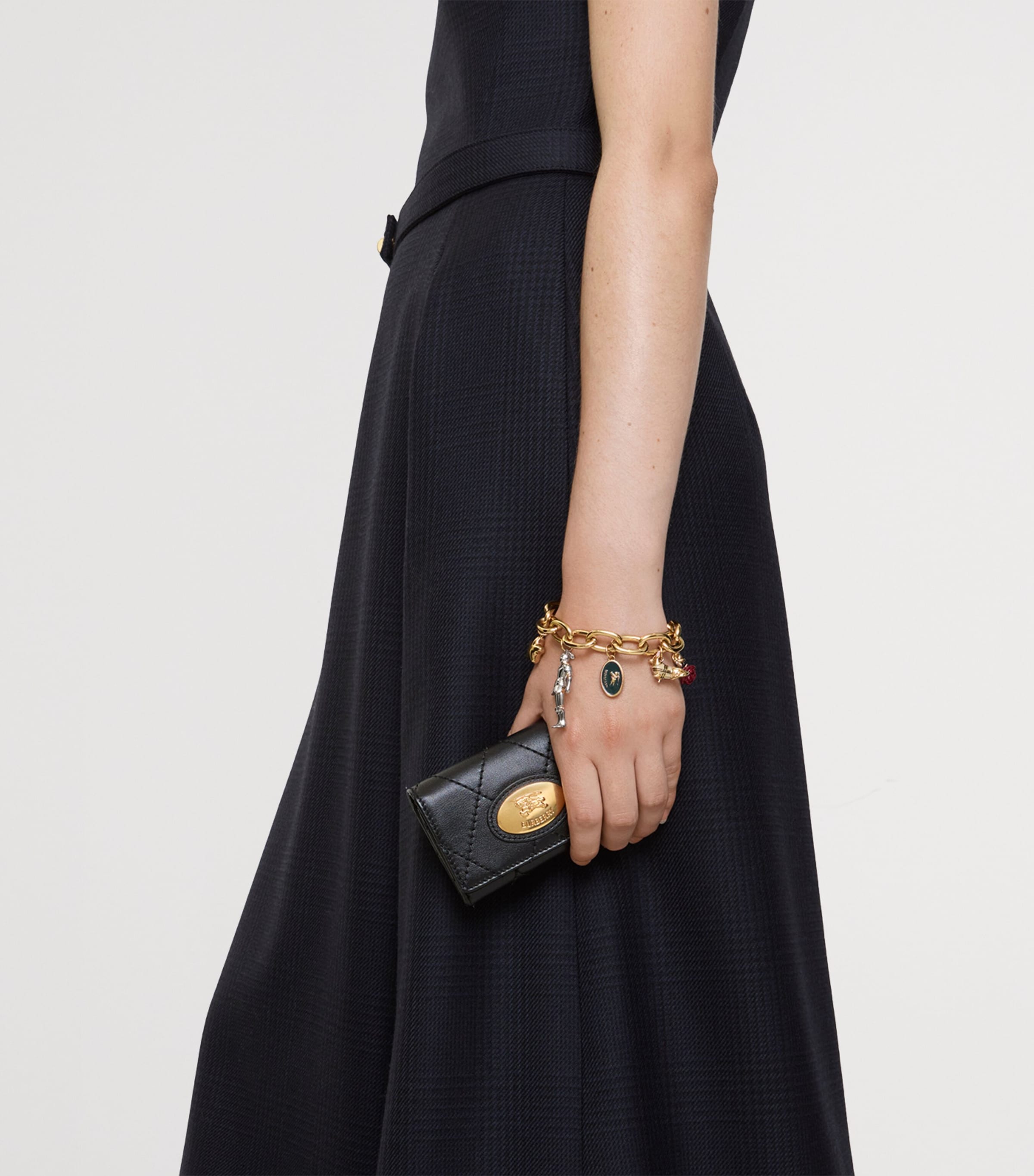 Burberry Calfskin Strand Chain Wallet Black Image 3